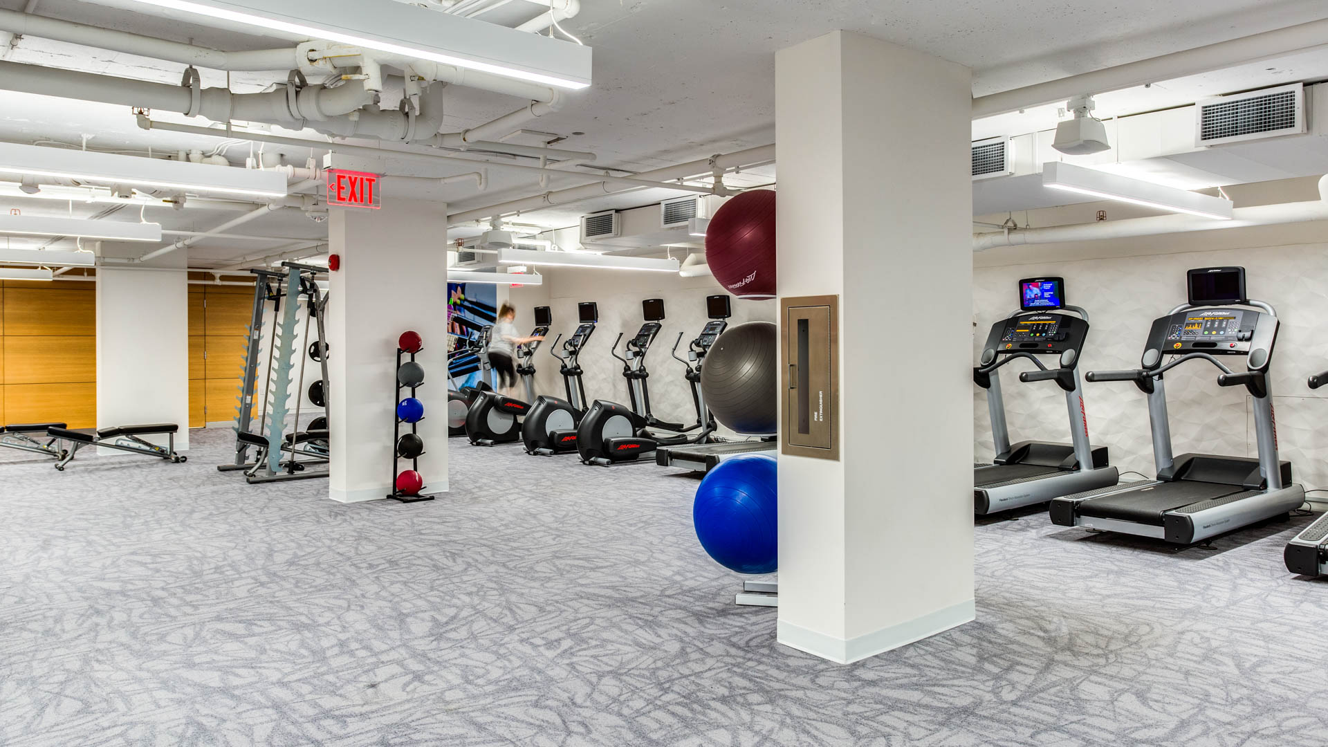 Gym at 3003 Van Ness Apartments (1 of 2)