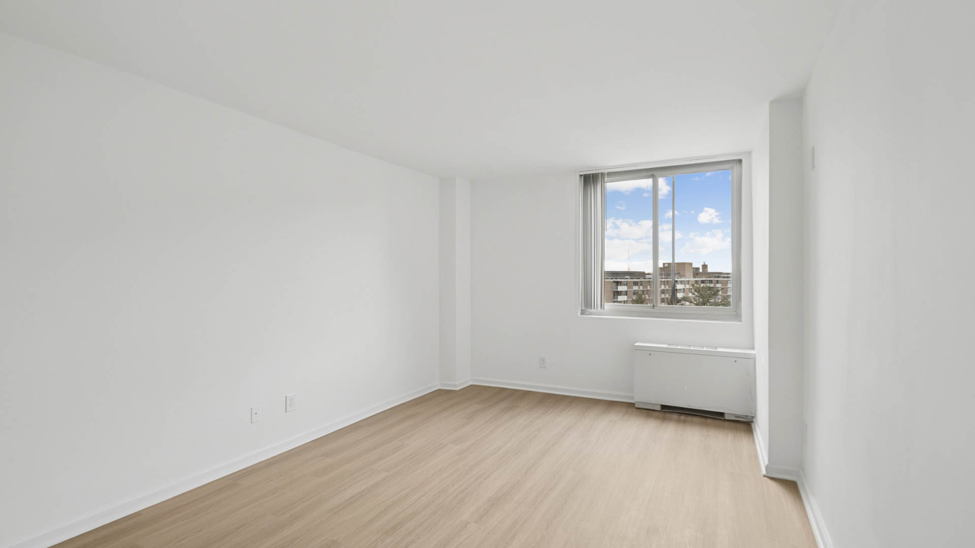 3003 Van Ness Apartments 50 of 50