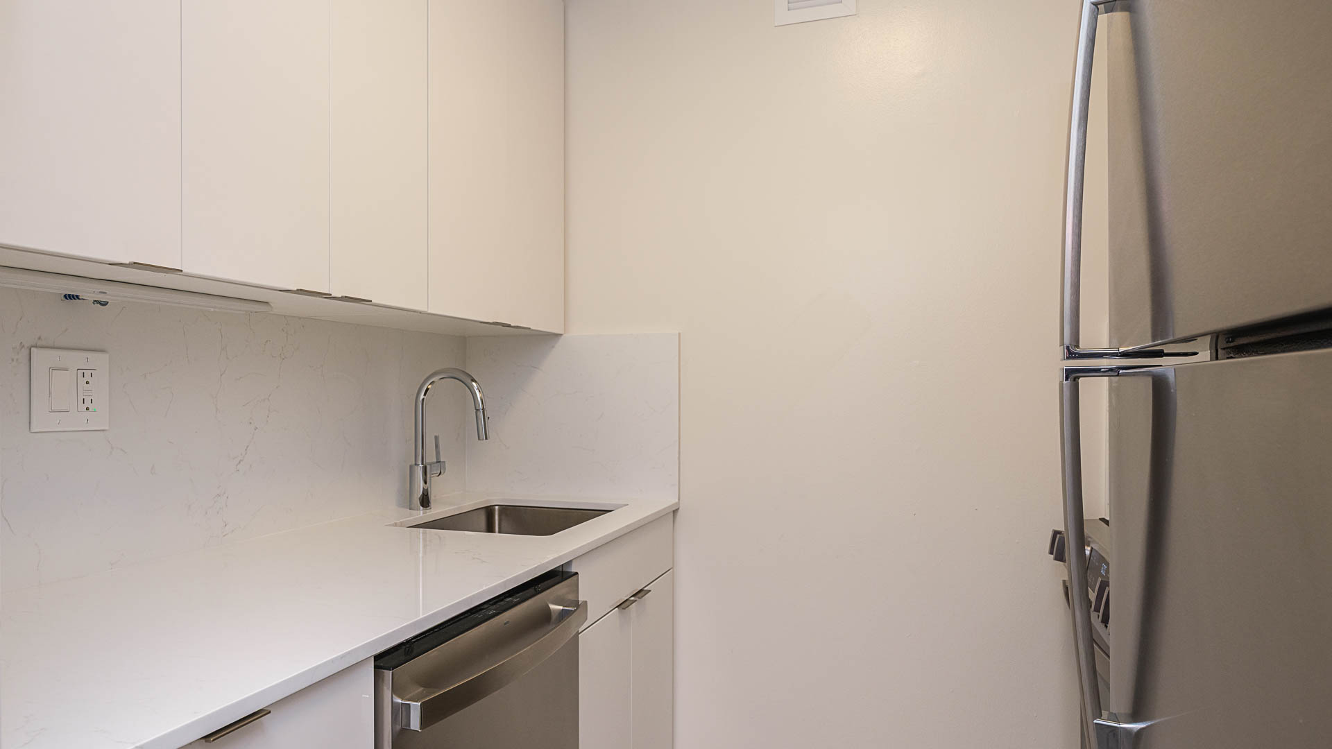 The Westmont Apartments 6 of 12