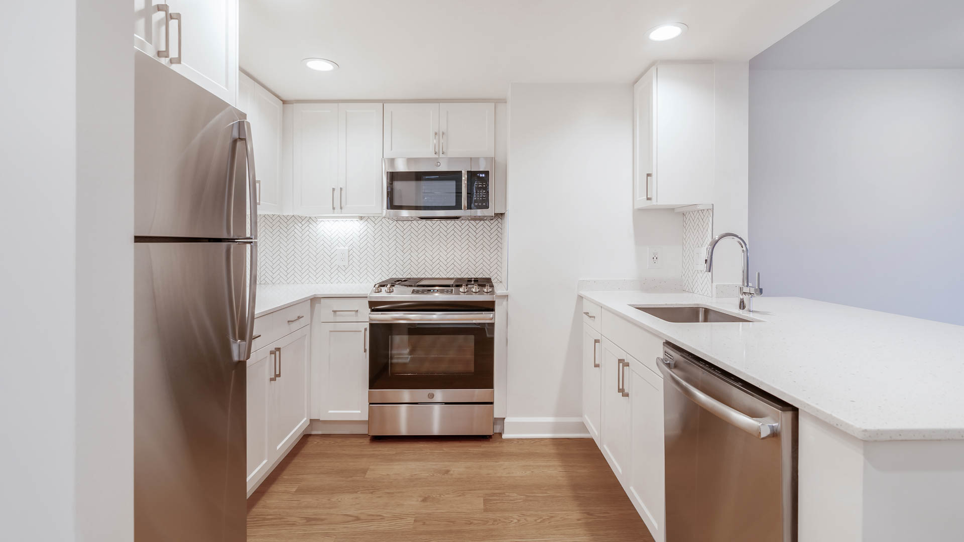 1800 Oak Apartments 7 of 12