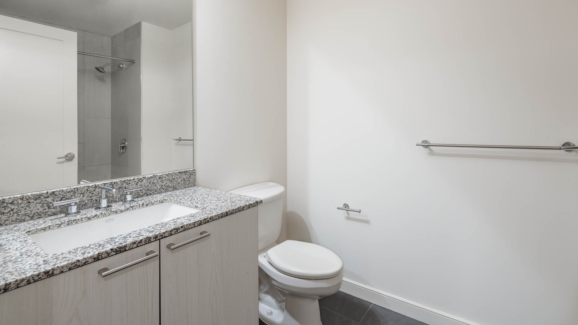 Avenir Apartments 1 of 7