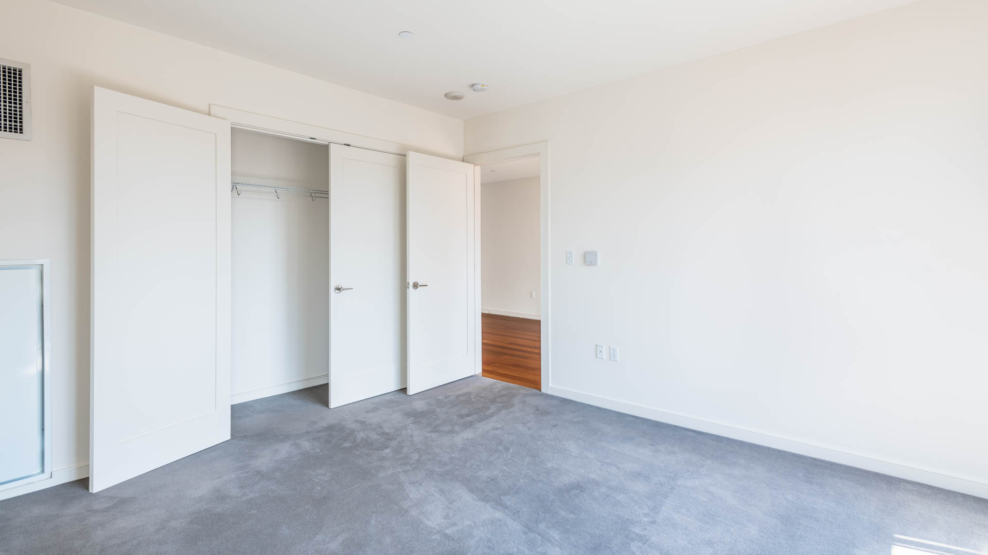 Avenir Apartments 2 of 7