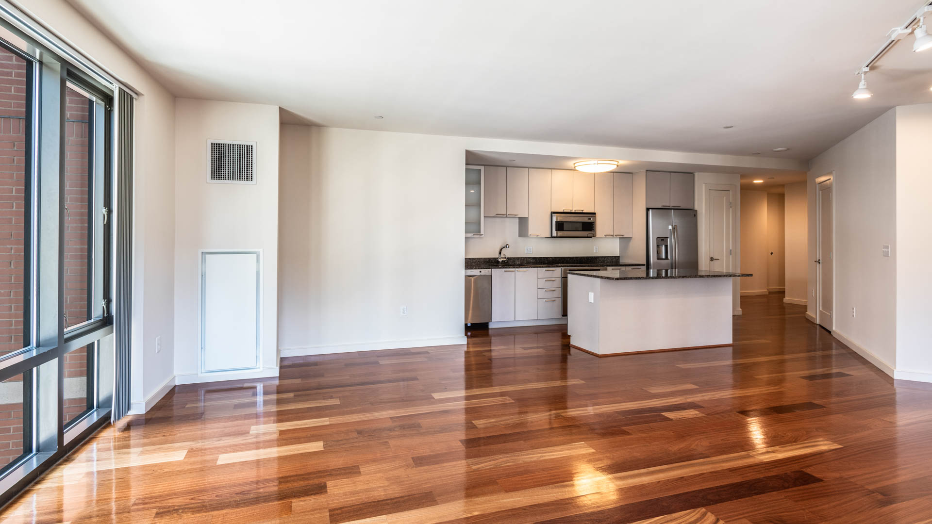 Avenir Apartments 4 of 11
