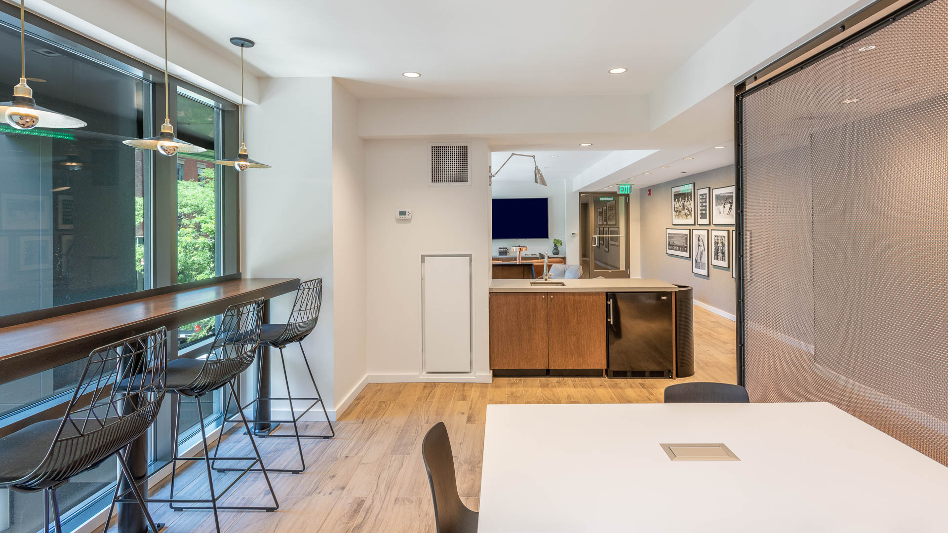 Avenir Apartments 52 of 58