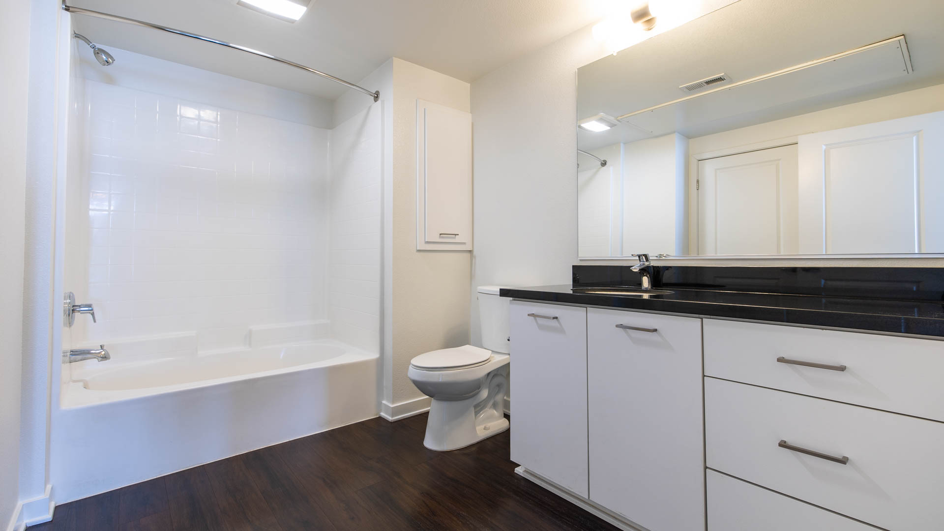 Jia Apartments 1 of 8