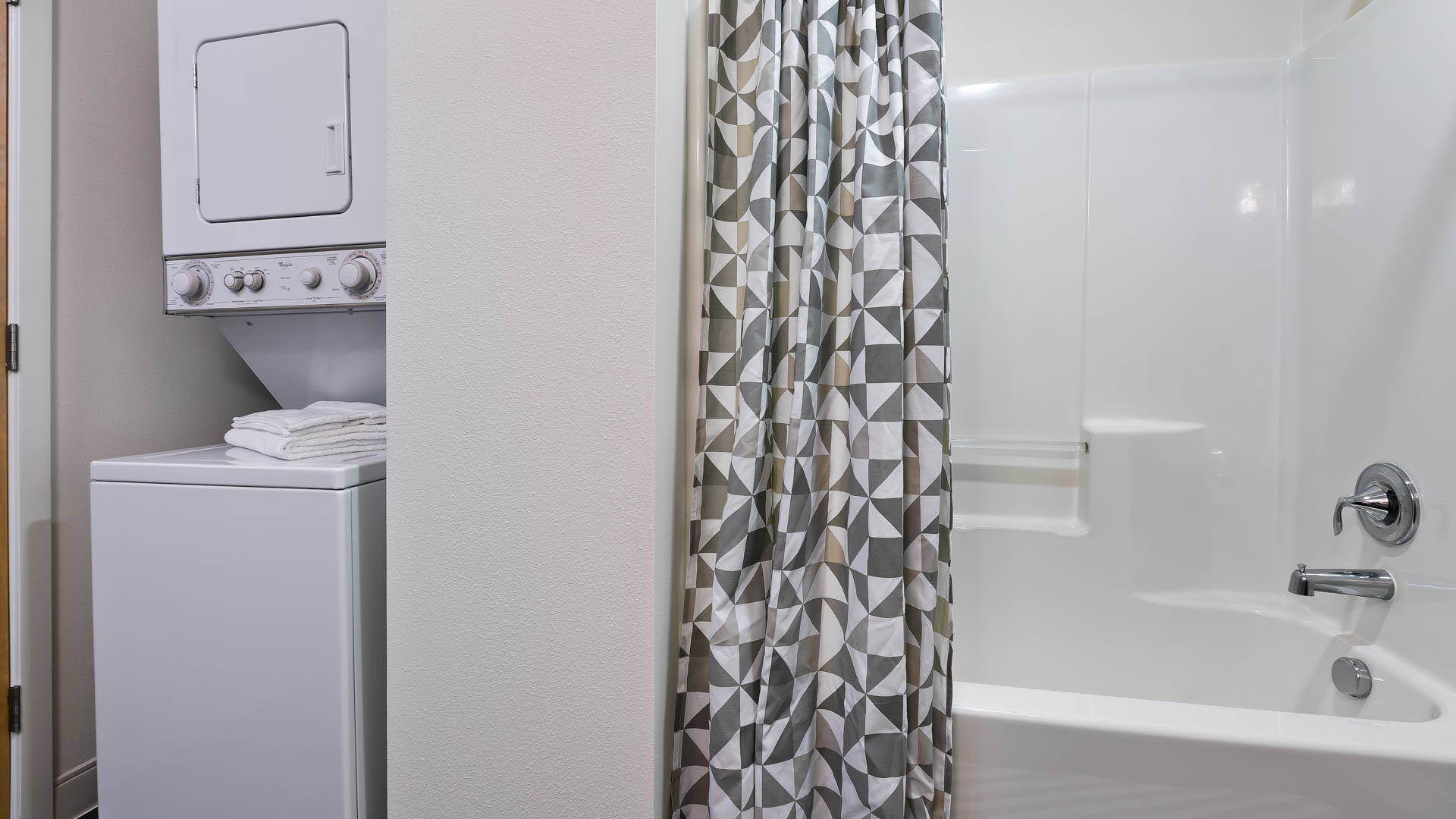 Laundry room at Three20 Apartments