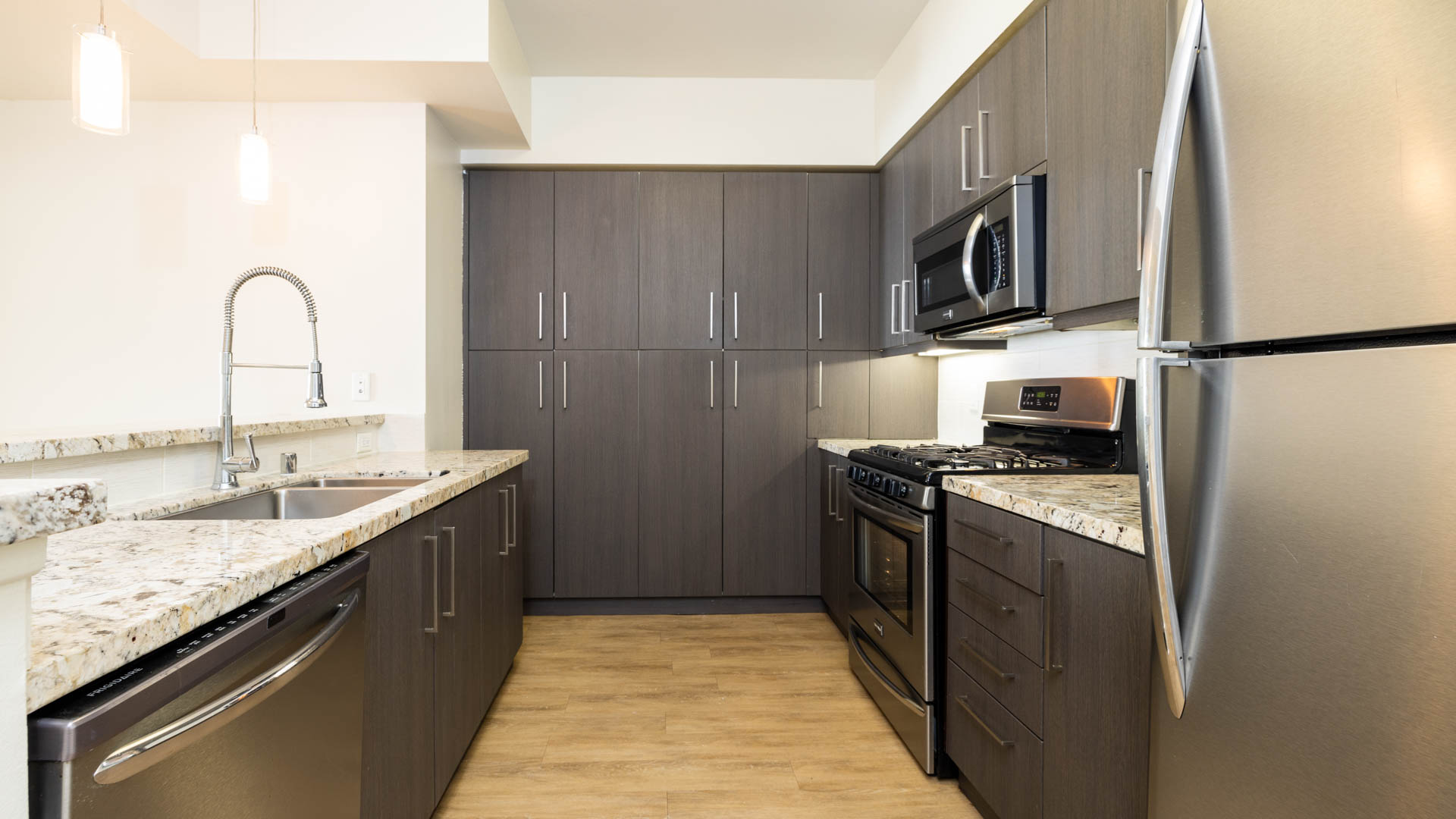 The Hesby Apartments 4 of 12