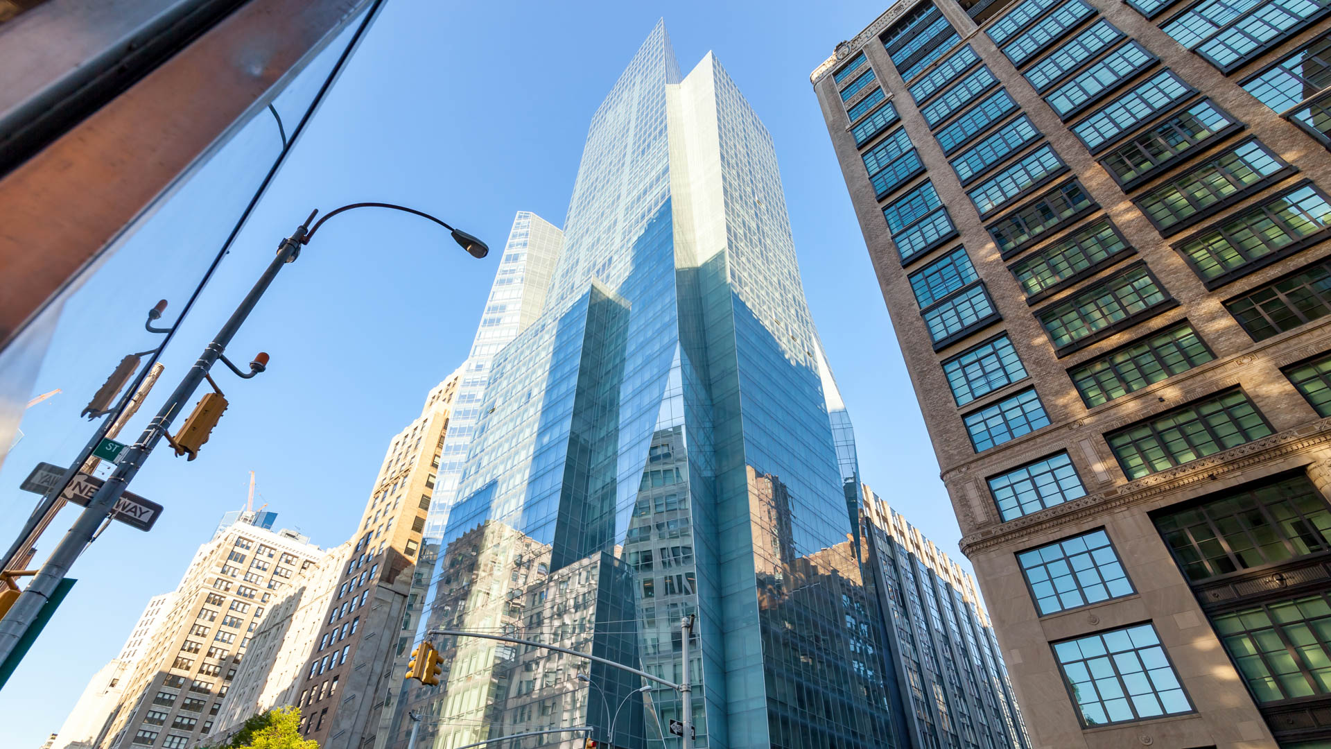 Prism at Park Avenue South Apartments 4 of 12