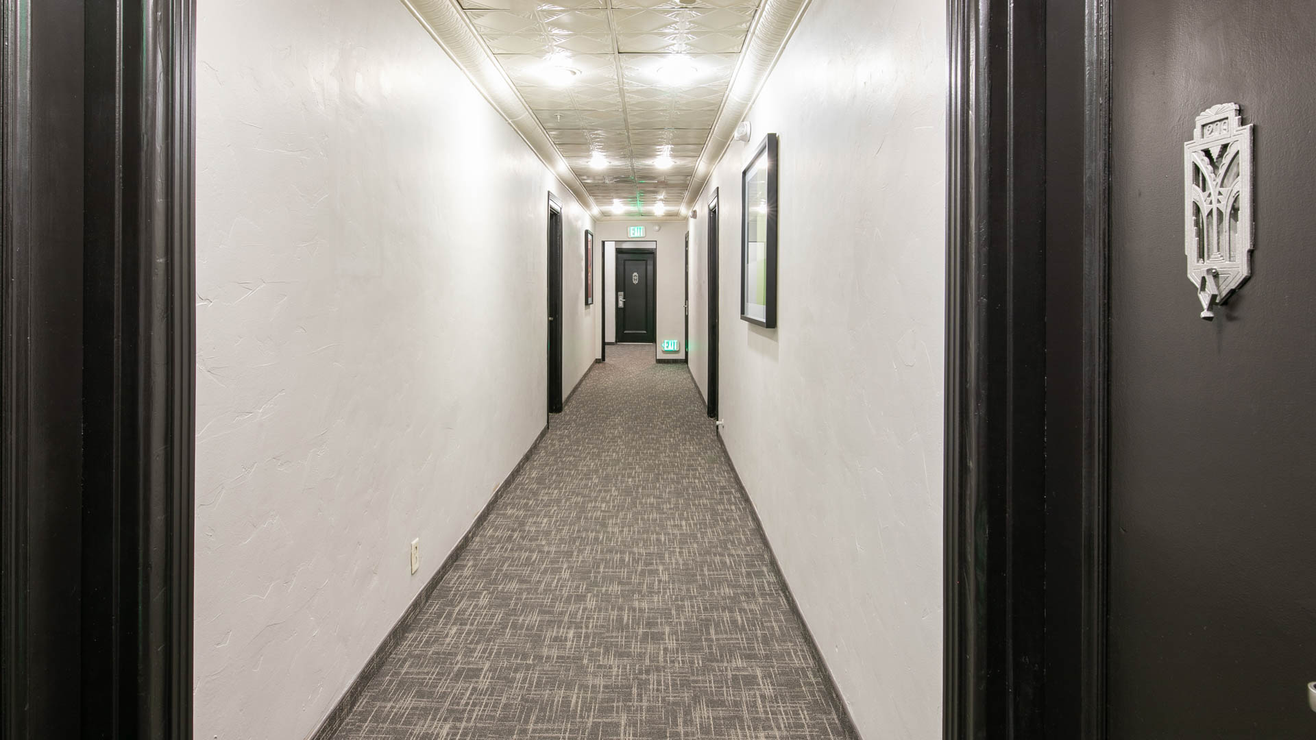 Vintage at 425 Broadway Apartments 6 of 12