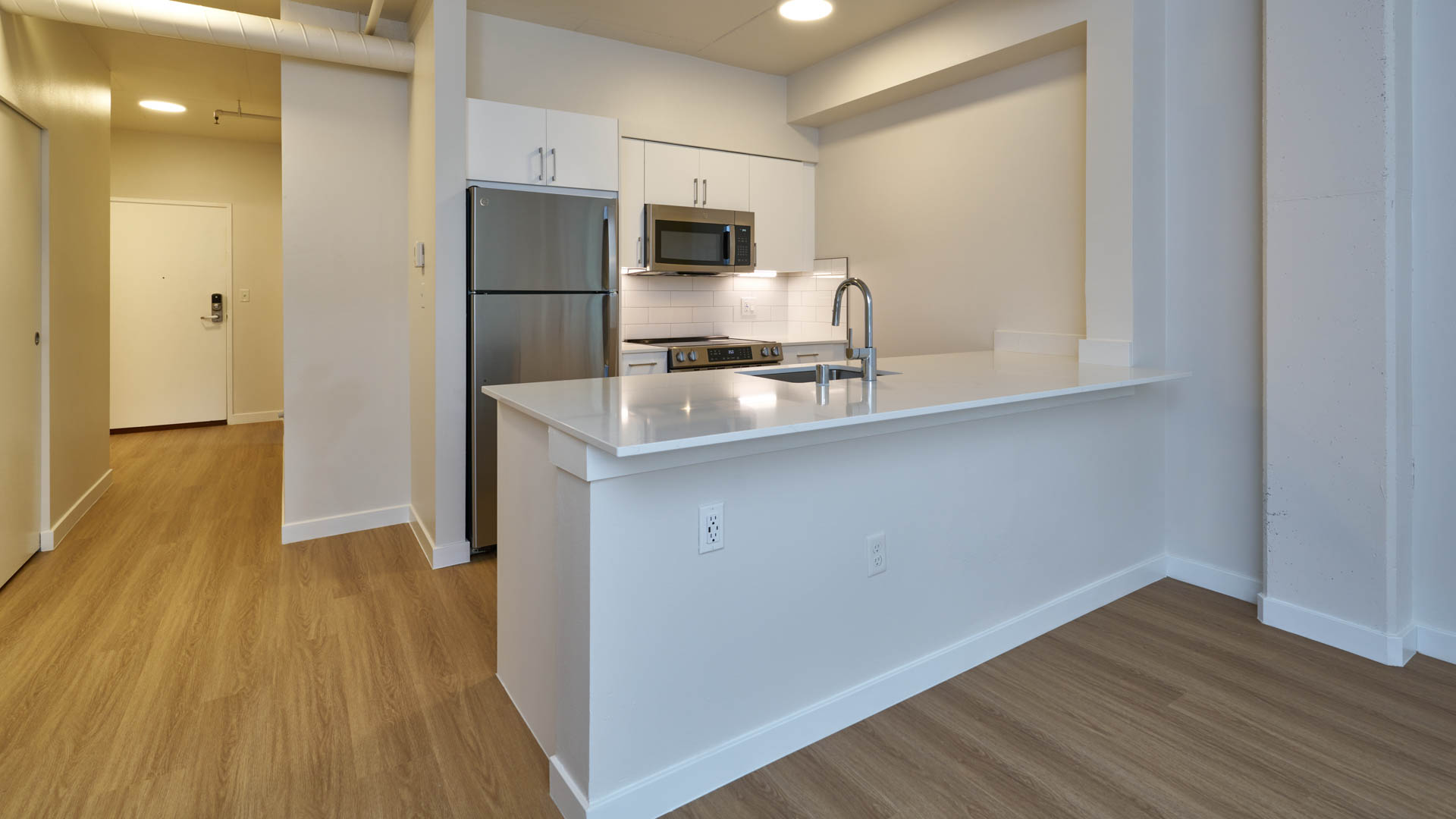 Alcyone Apartments 10 of 12
