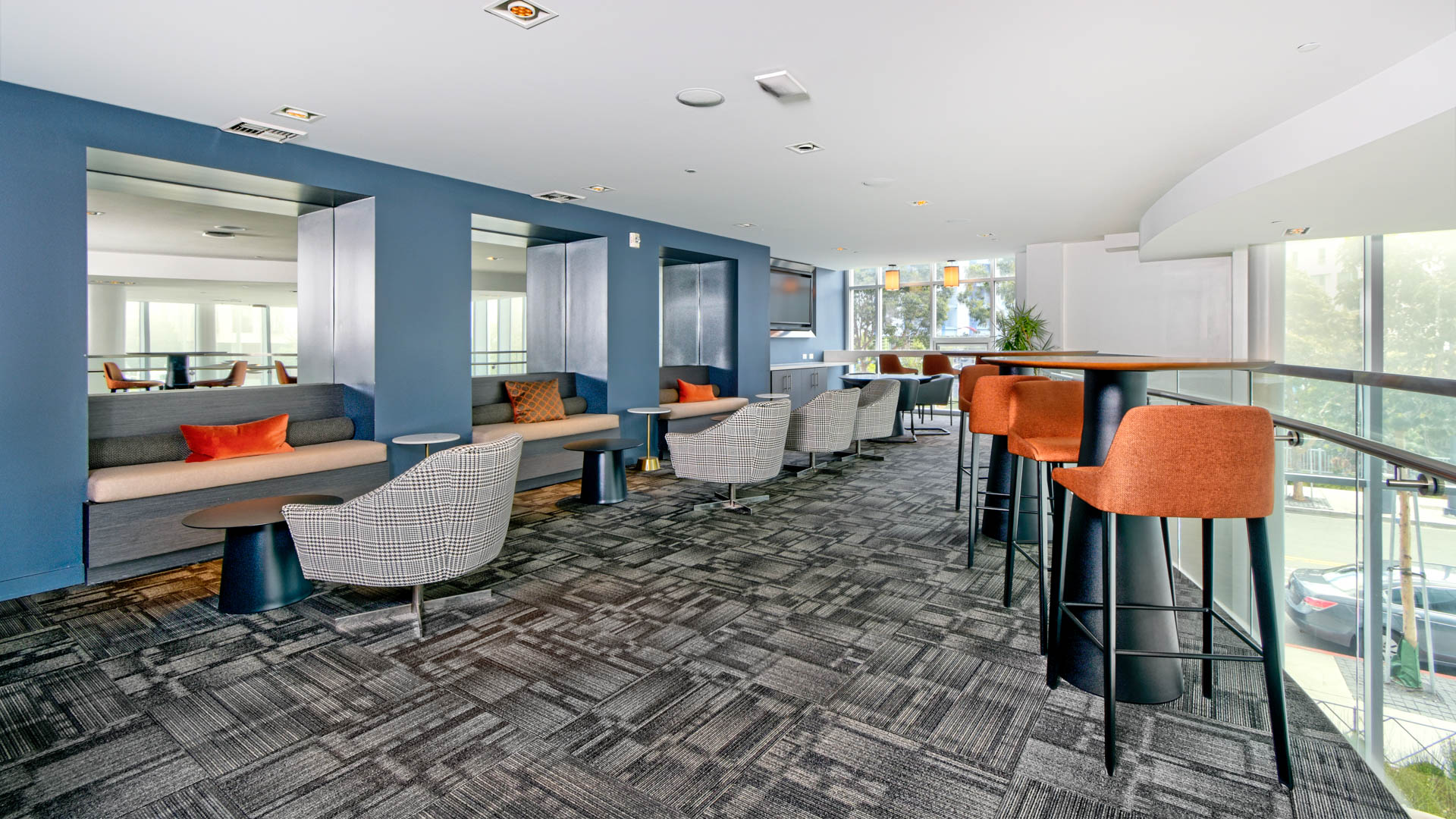 Lounge at Azure Apartments (6 of 7)