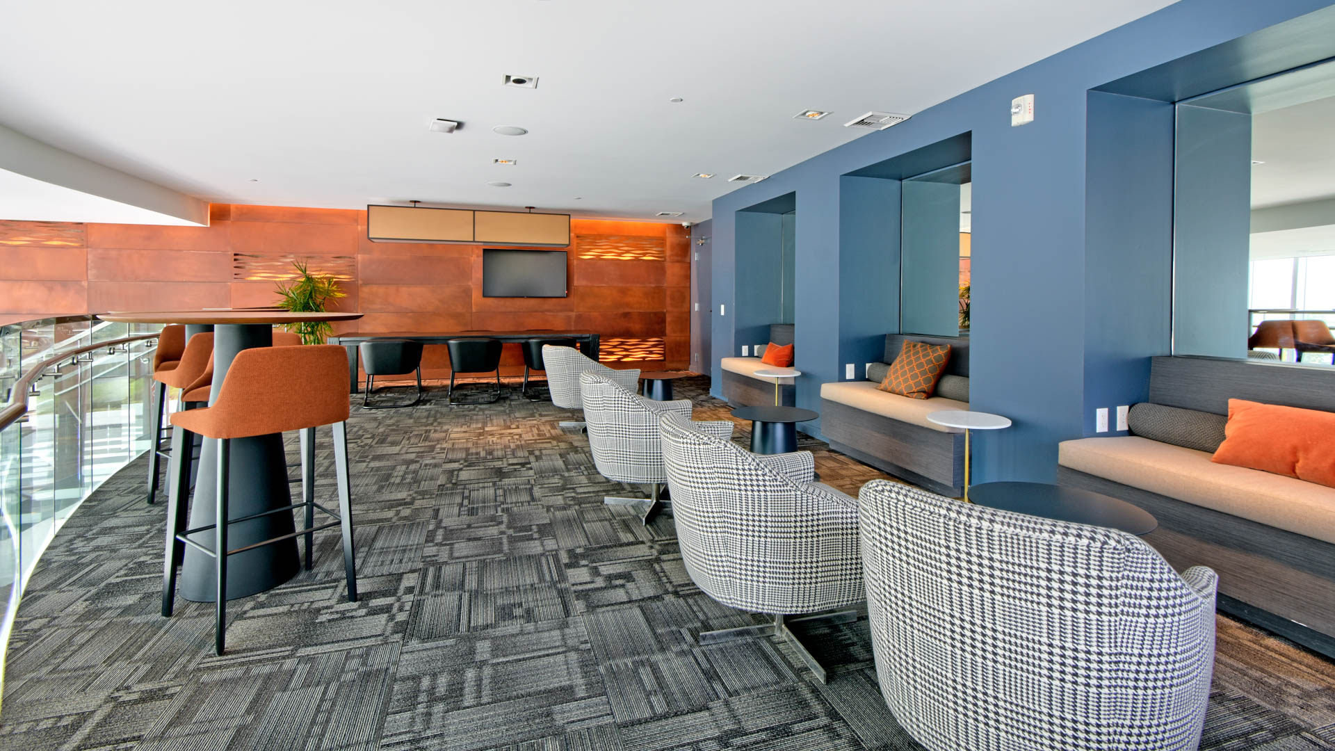 Lounge at Azure Apartments (5 of 7)