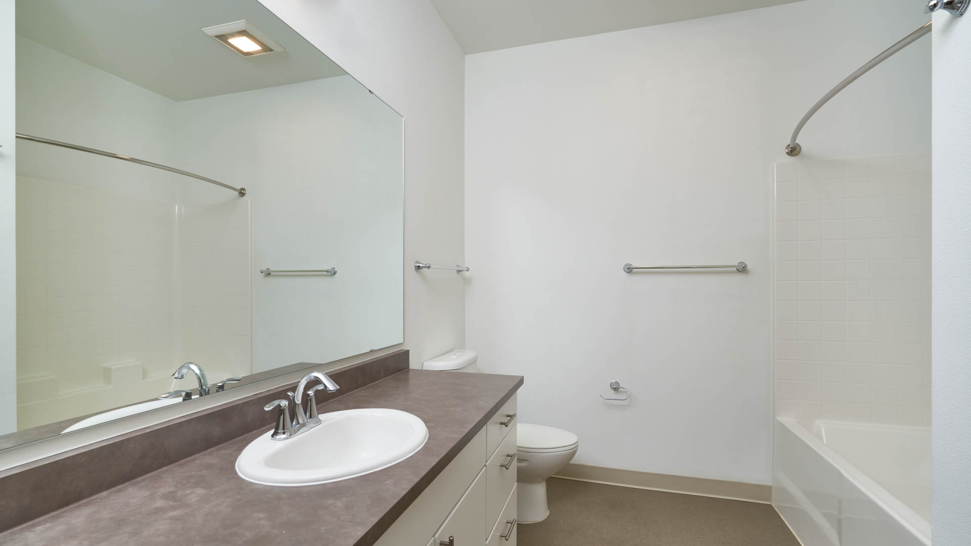 Odin Apartments 6 of 11