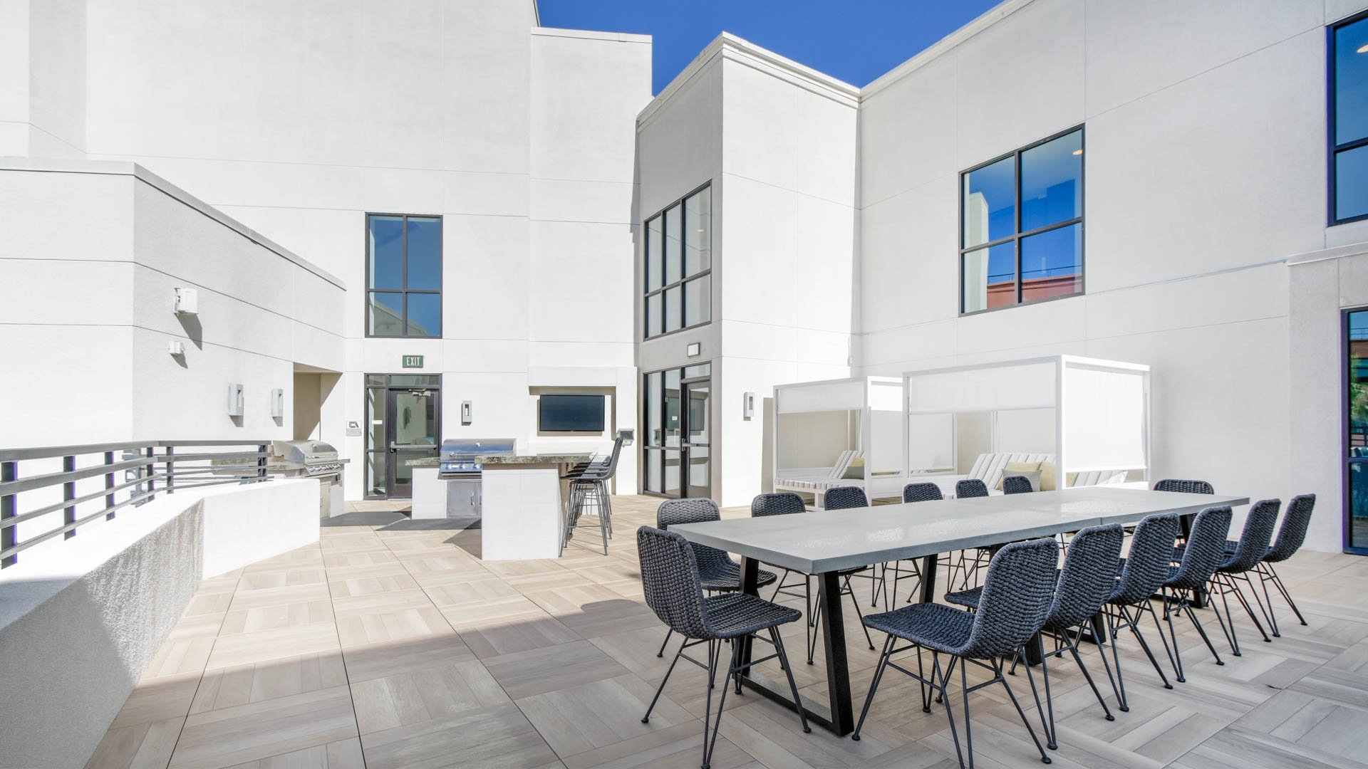 Roof deck at Vista 99 Apartments (4 of 5)