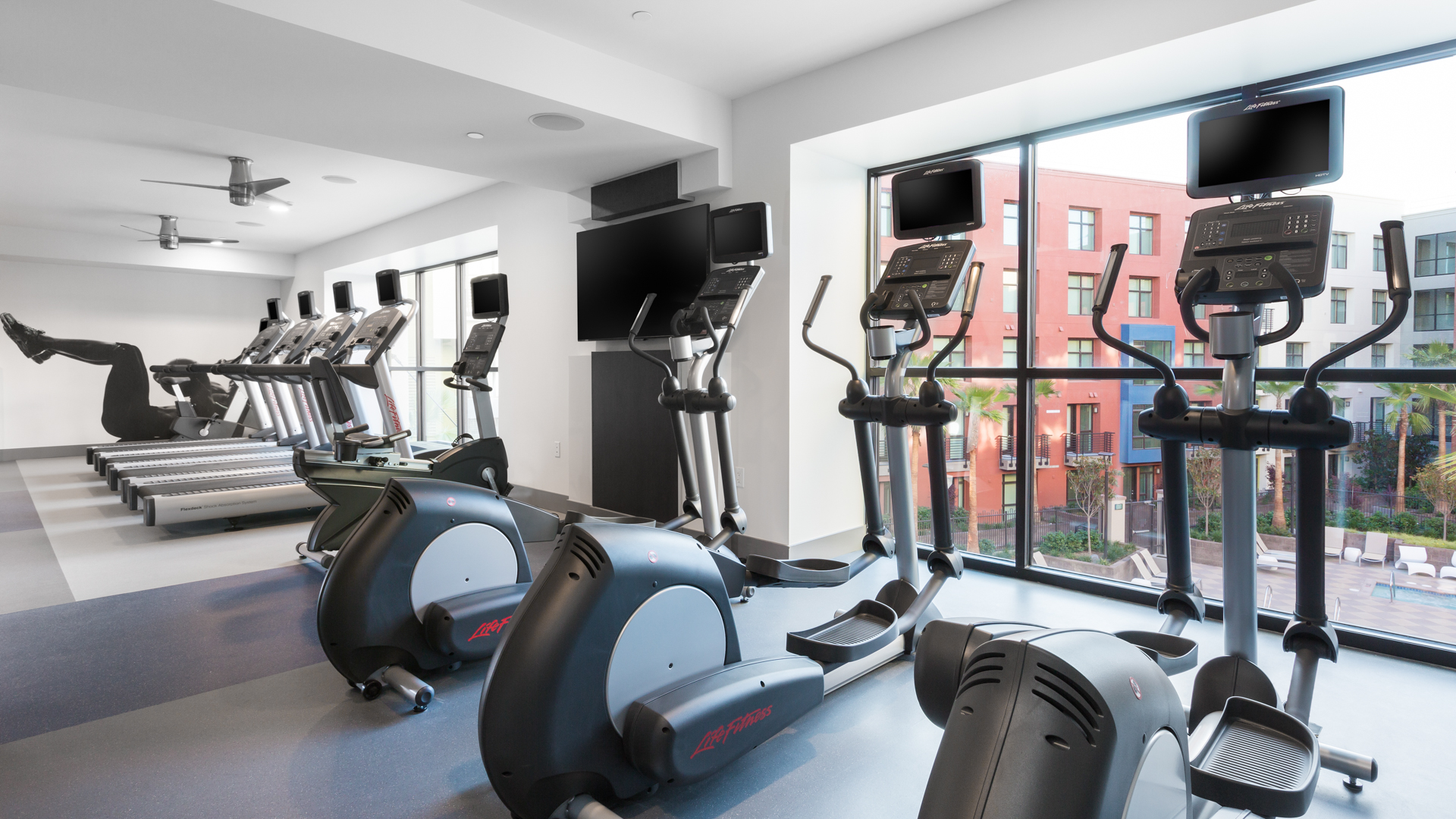 Gym at Vista 99 Apartments