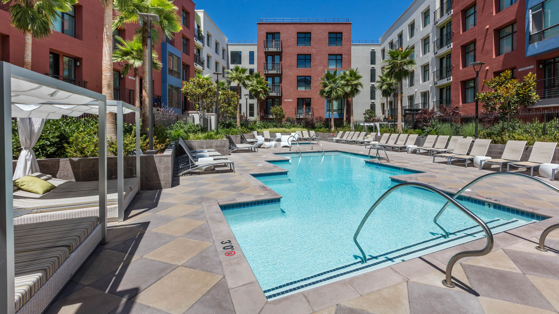 Pool at Vista 99 Apartments (1 of 4)