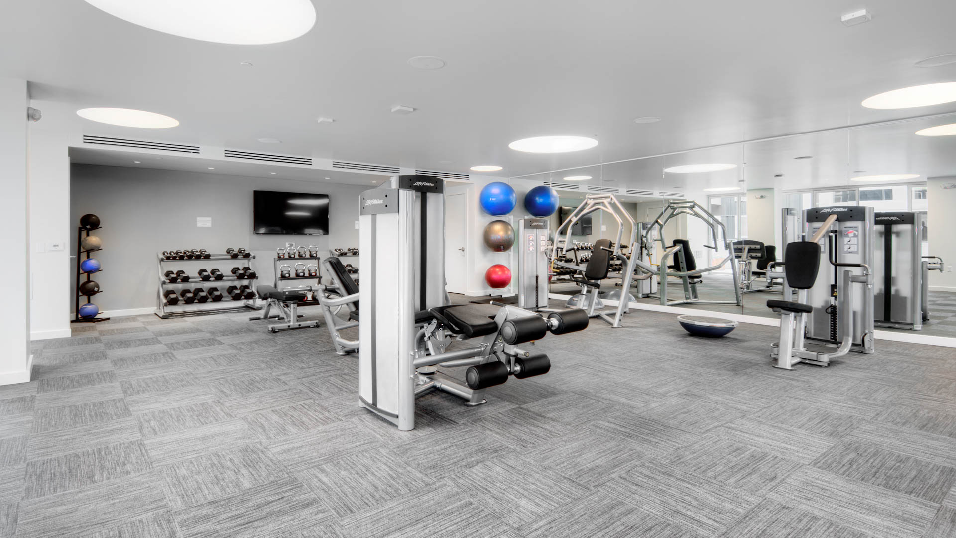 Gym at Potrero 1010 Apartments (5 of 6)