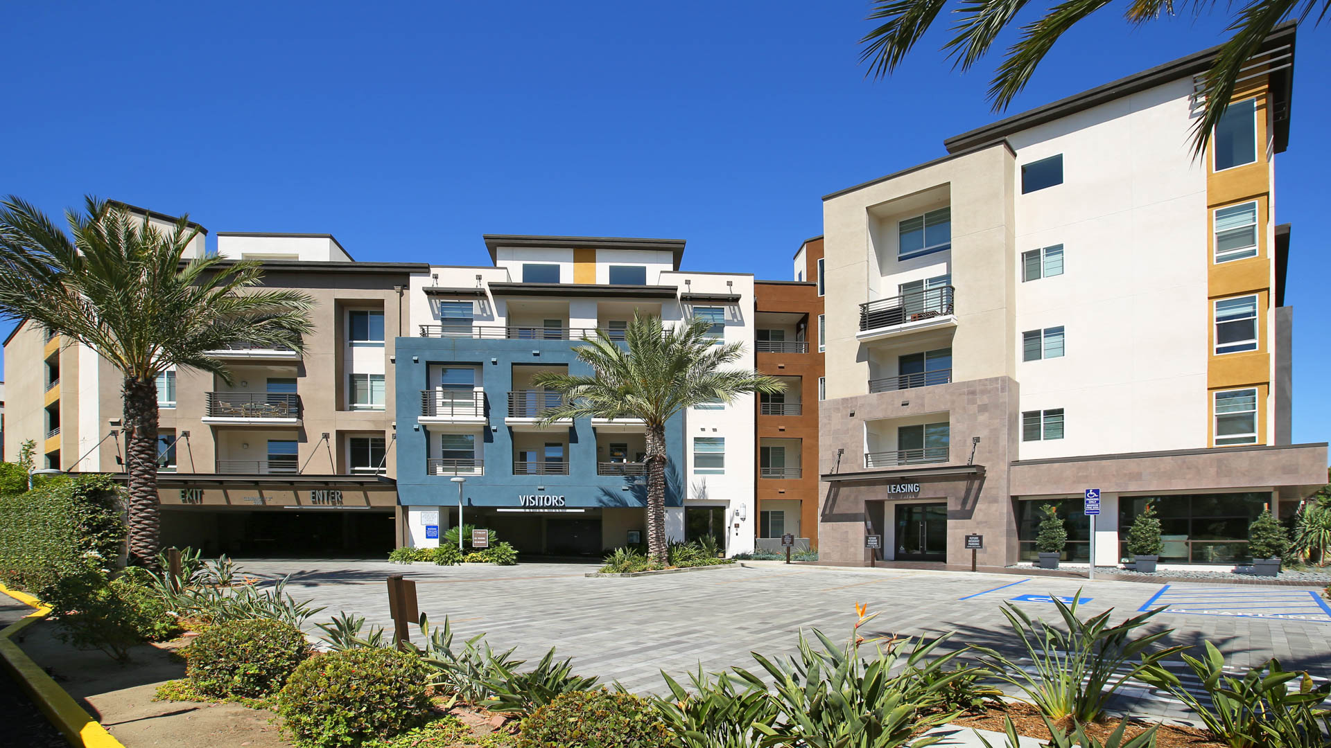 The Kelvin Apartments 4 of 12