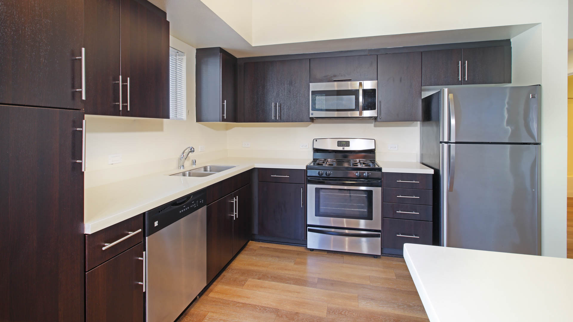 The Kelvin Apartments 7 of 12