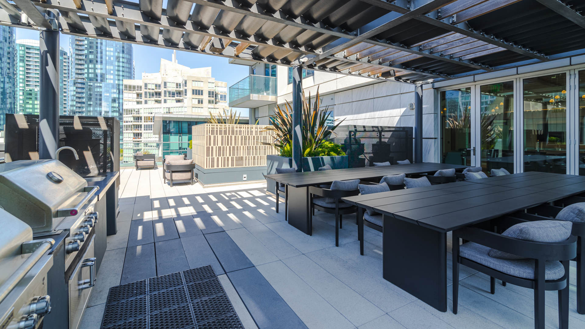 Roof deck at 340 Fremont Apartments (1 of 3)