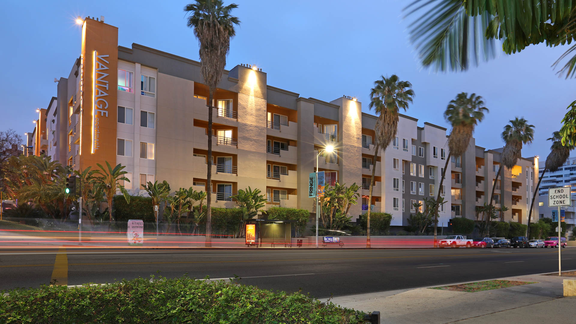 Vantage Hollywood Apartments 2 of 12