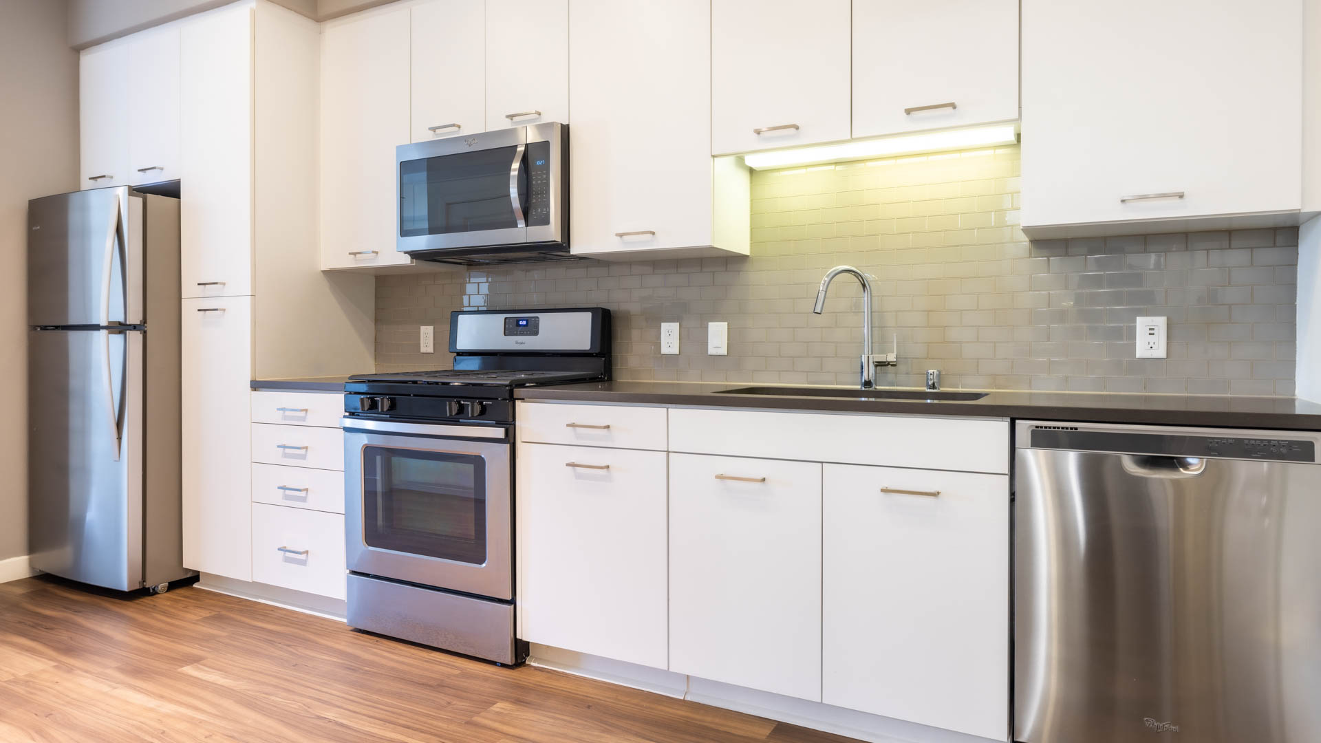 The Alton Apartments 8 of 12