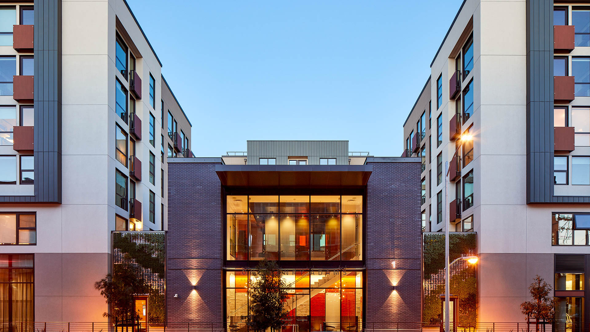 One Henry Adams Apartments 4 of 12