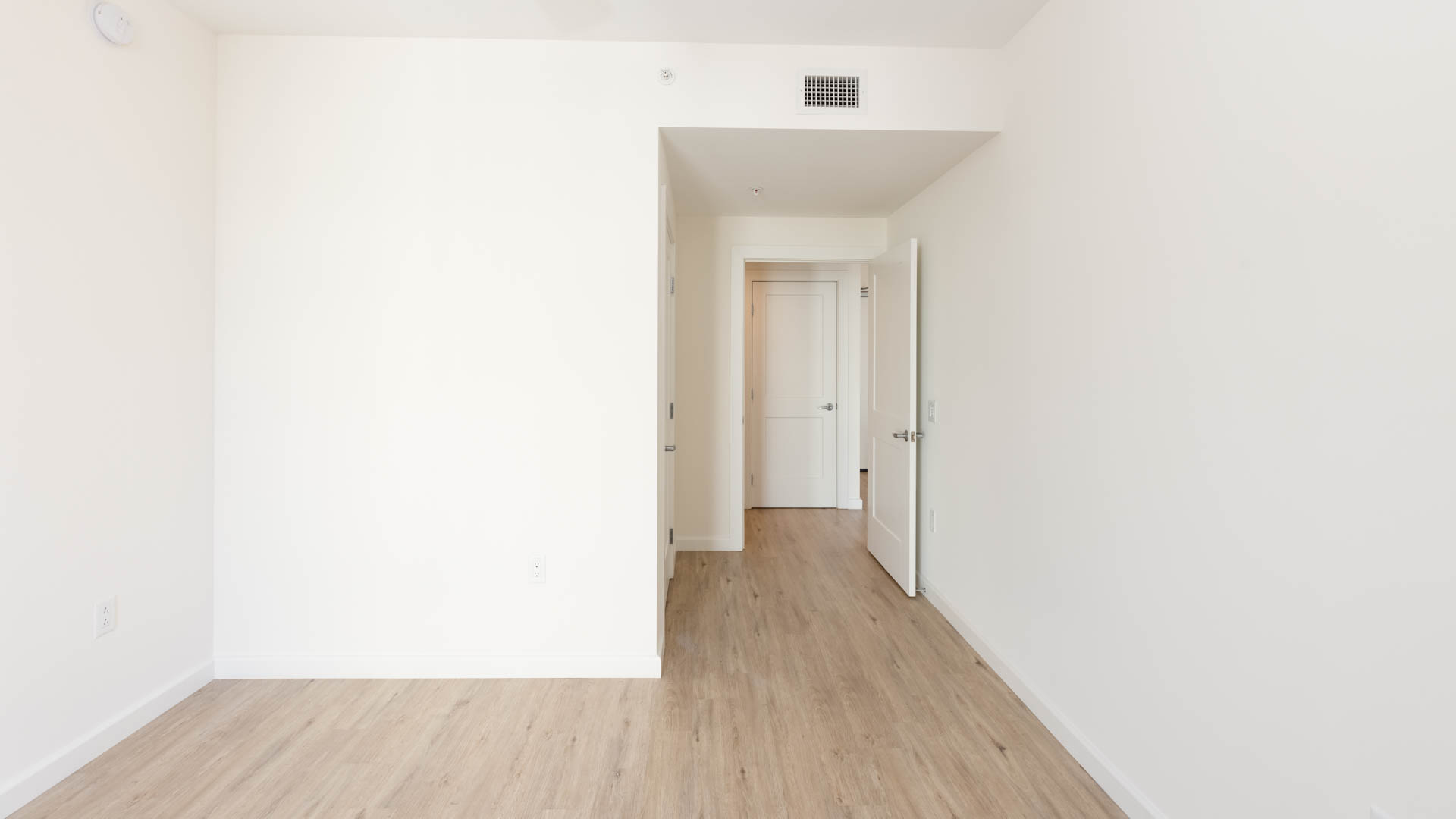 855 Brannan Apartments 2 of 13