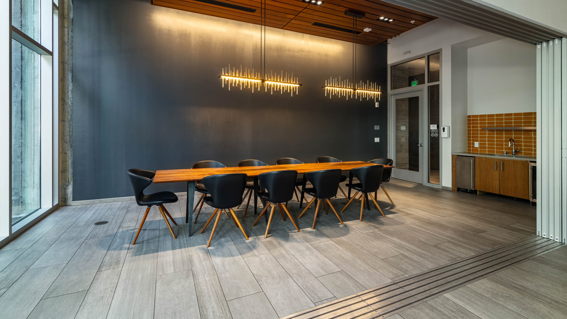 Lounge at 855 Brannan Apartments (3 of 8)
