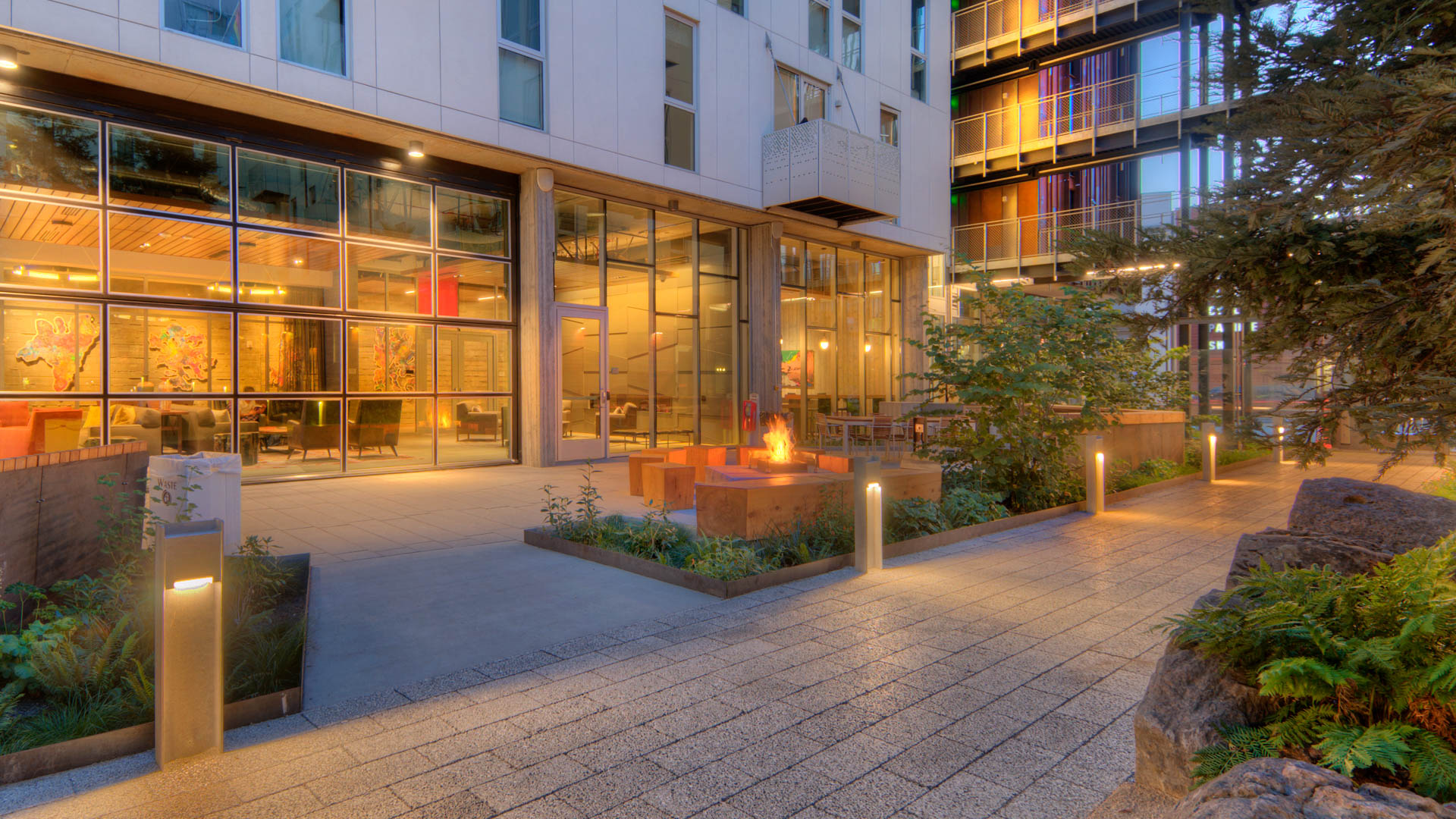 Courtyard at 855 Brannan Apartments (6 of 8)