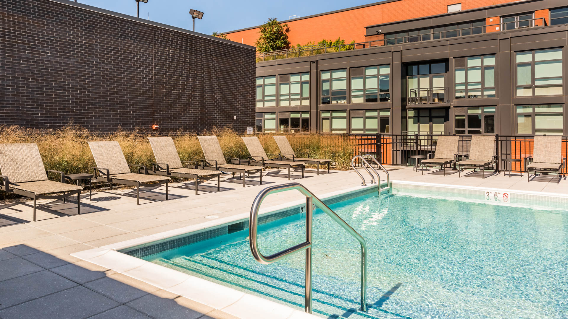 Pool at 455 Eye Street Apartments (1 of 3)