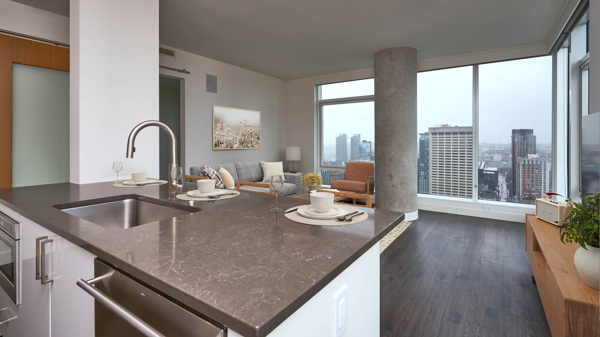 Helios Apartments 10 of 12