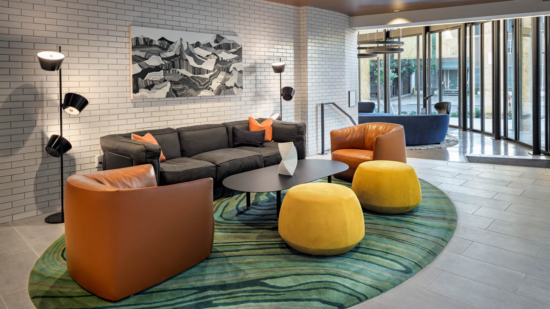 Lounge at Cascade Apartments (1 of 3)