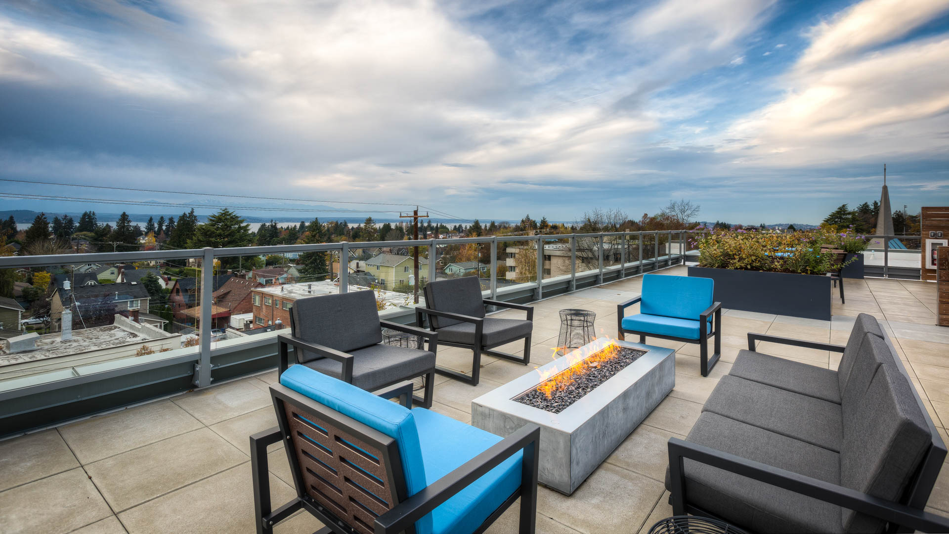 Roof deck at Springline Apartments (3 of 4)
