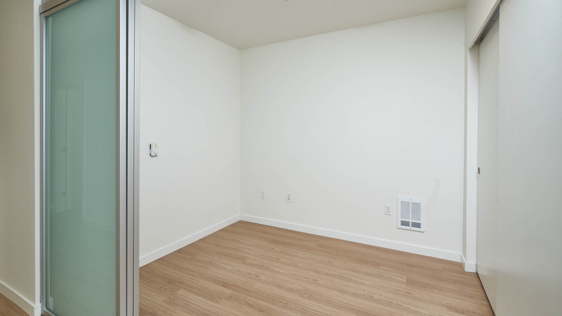 Springline Apartments 22 of 39
