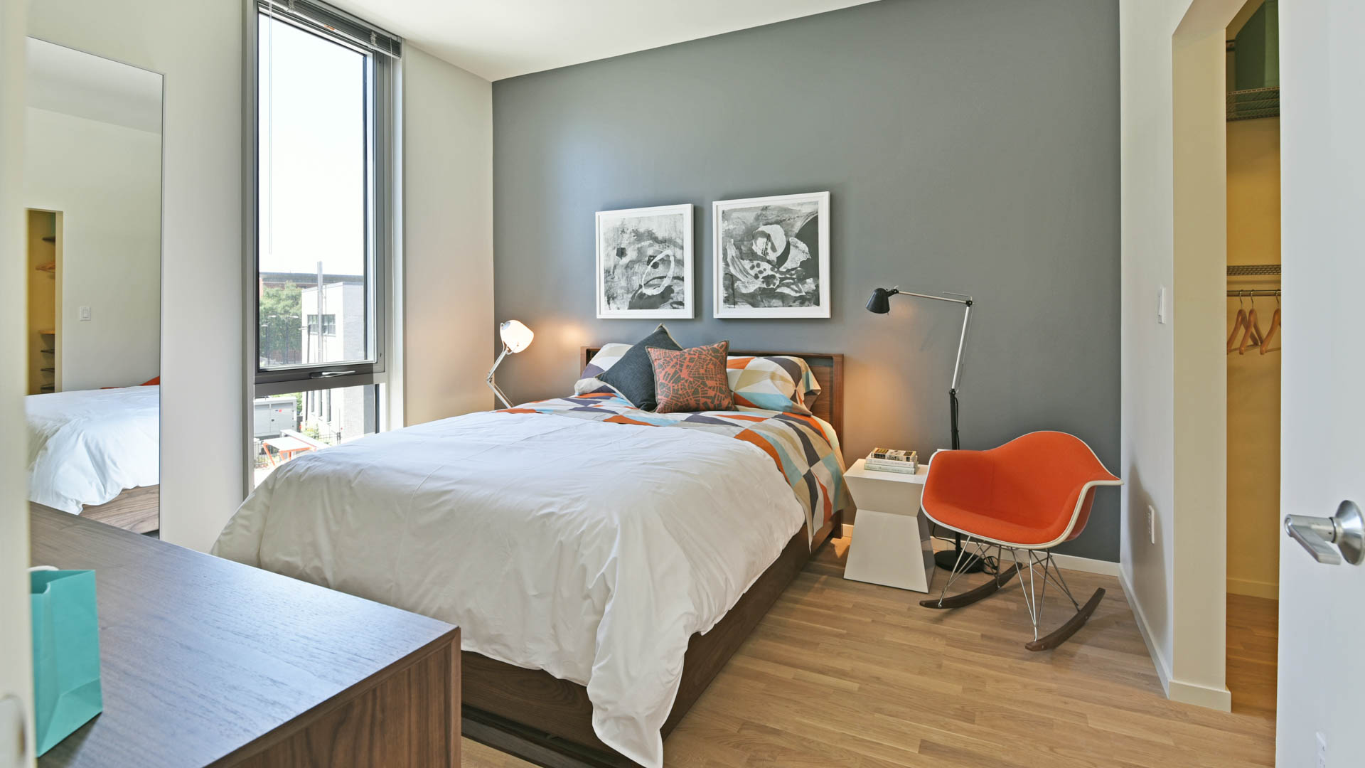 Girard Apartments 24 of 36