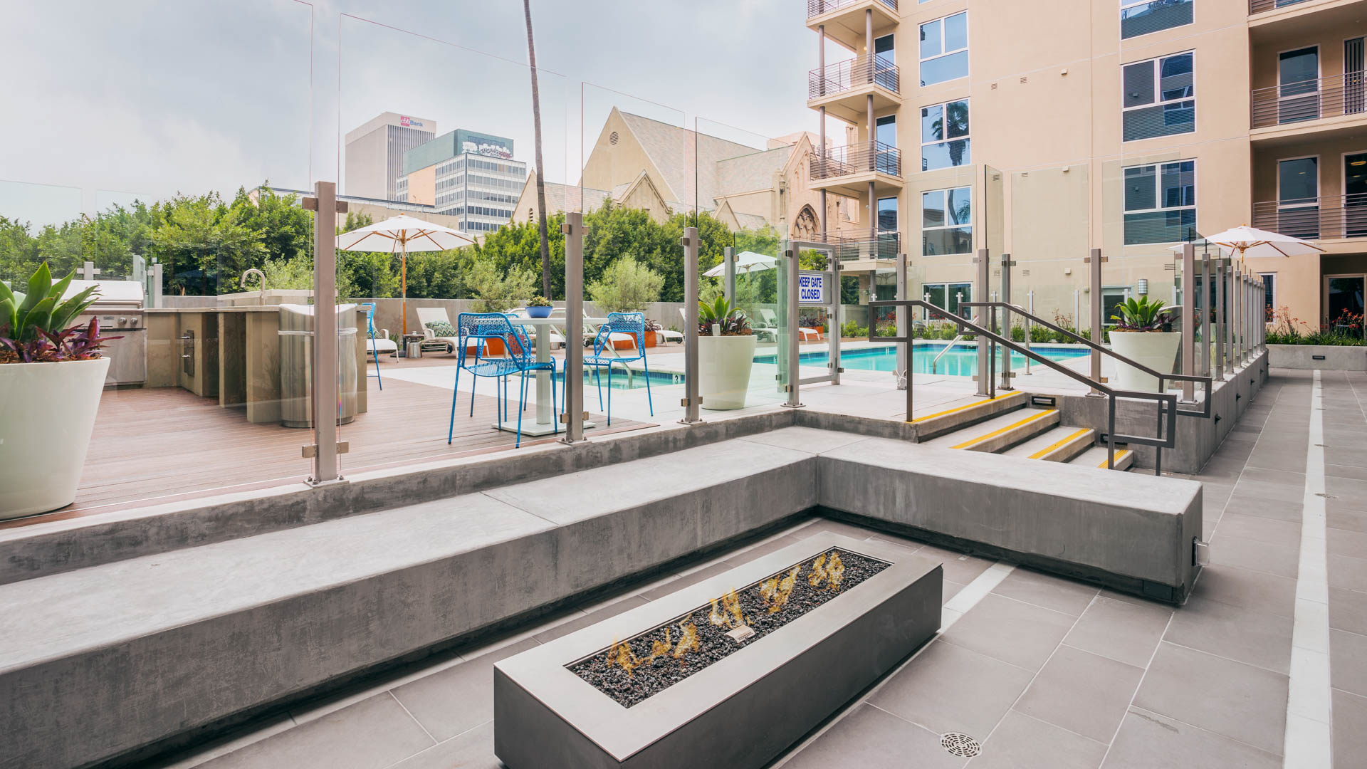 Pool at Radius Koreatown Apartments (3 of 4)
