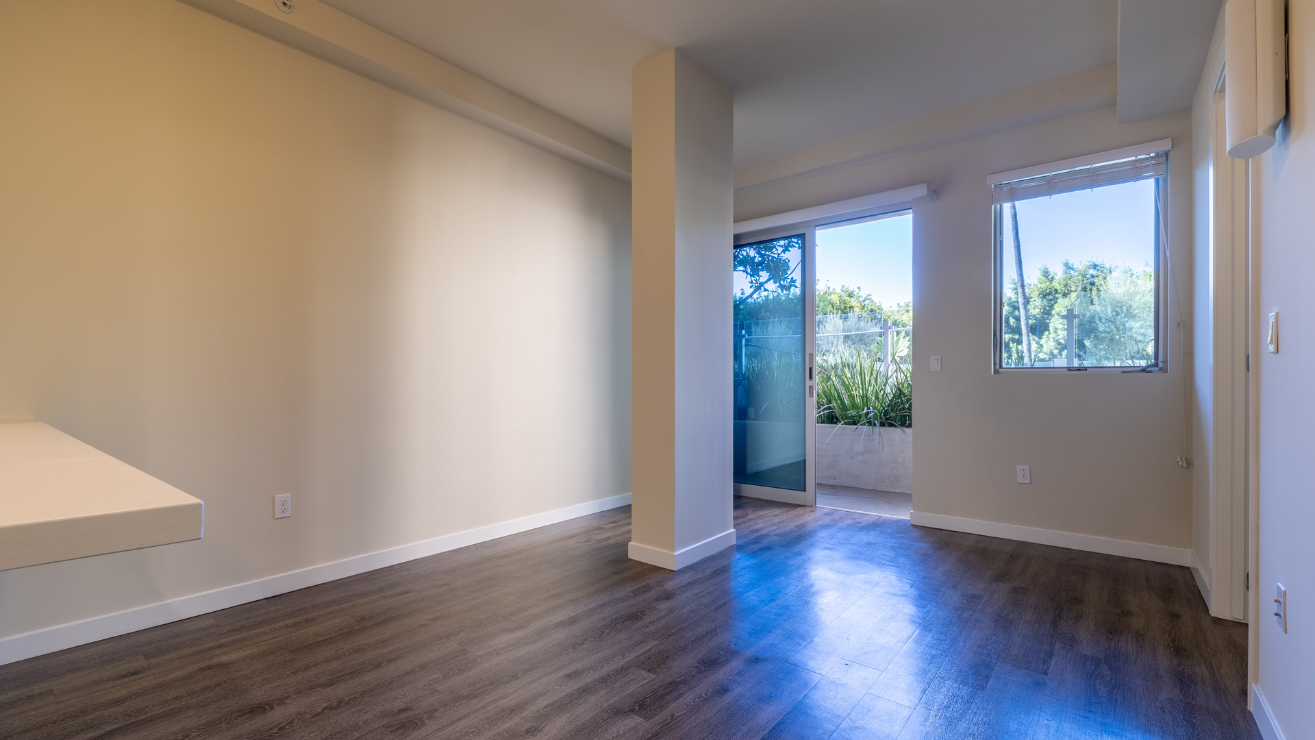 Radius Koreatown Apartments 5 of 6