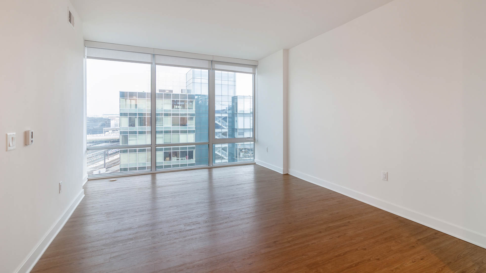100K Apartments 5 of 6