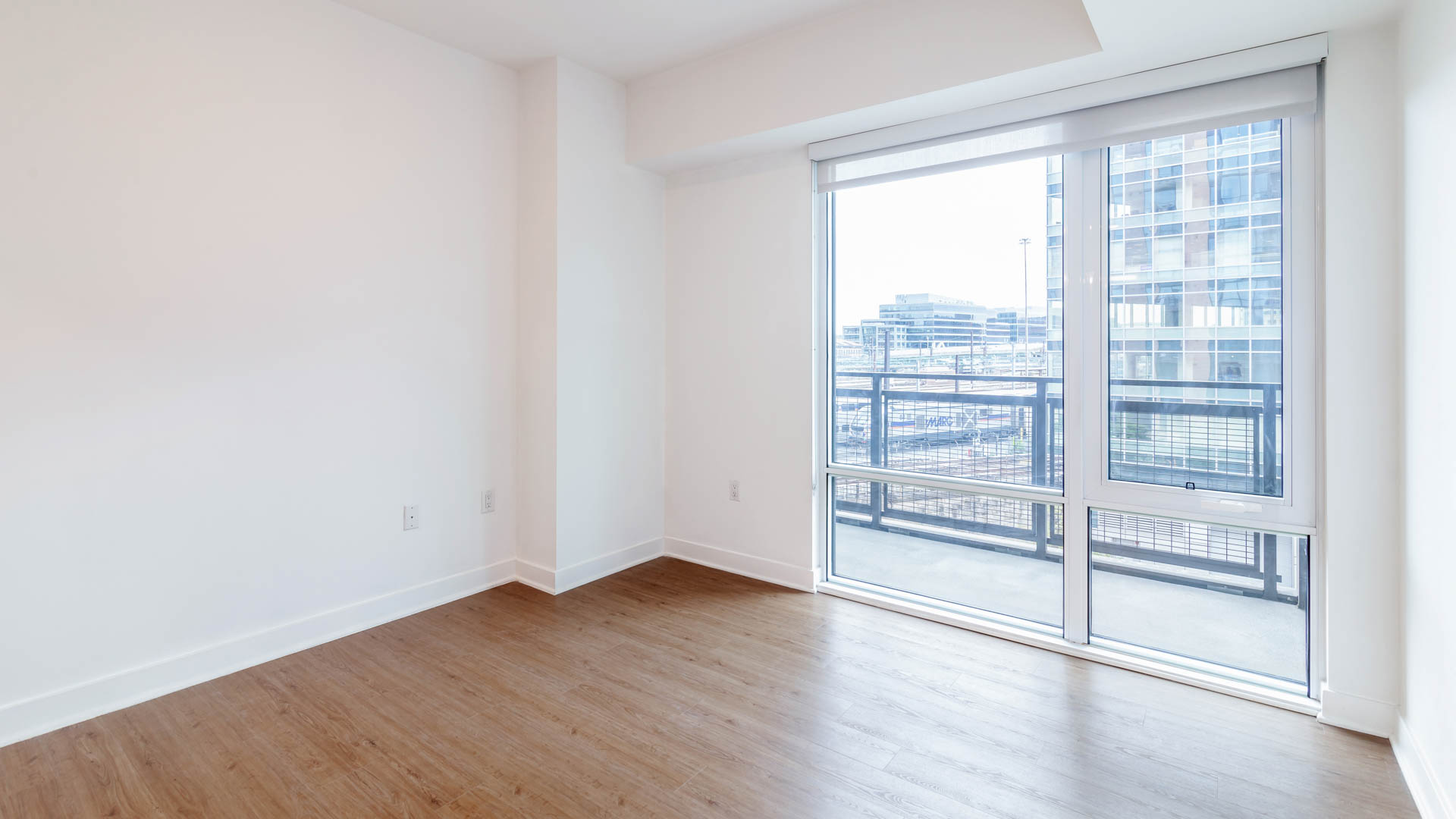 100K Apartments 2 of 6