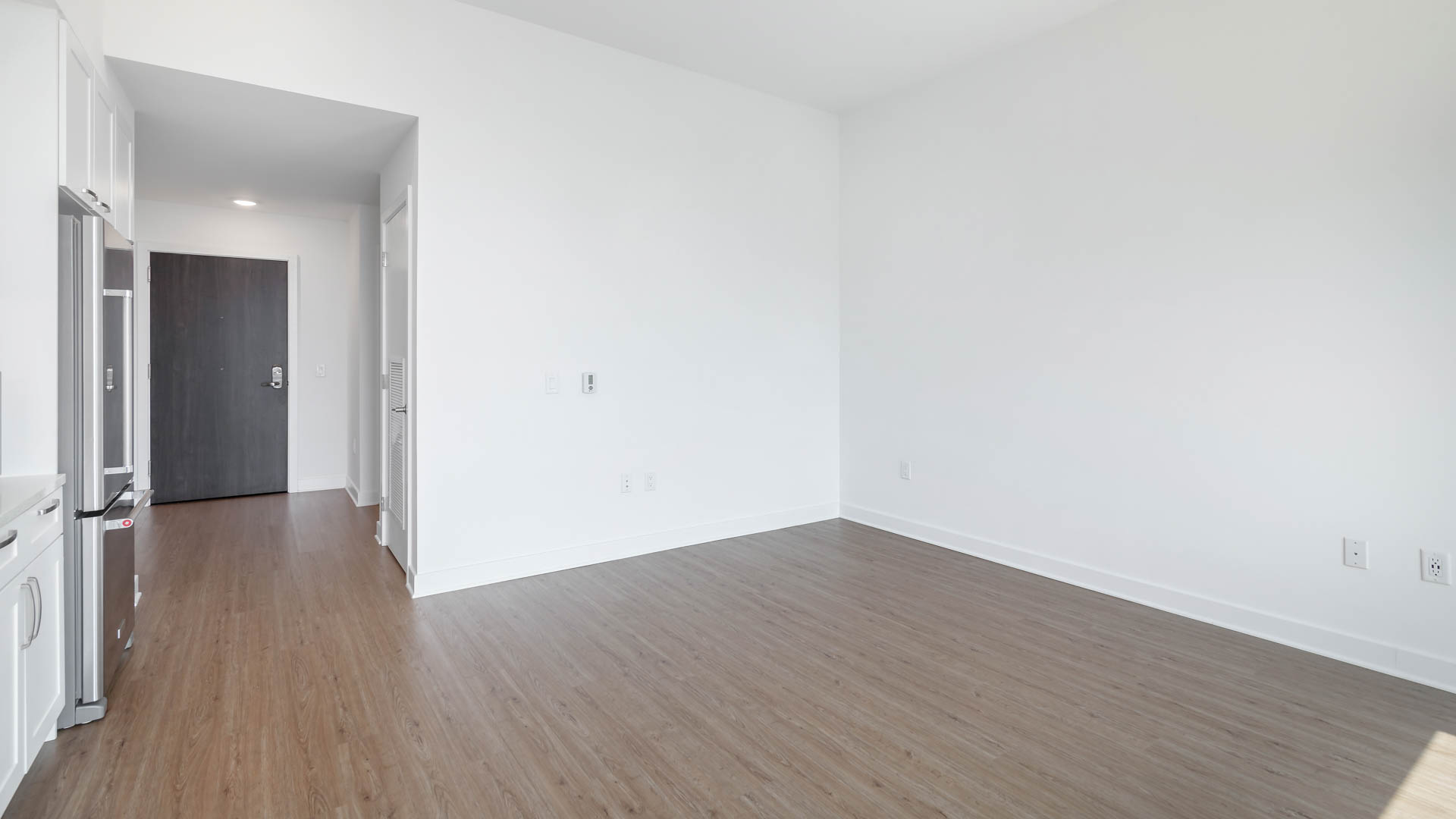 100K Apartments 3 of 4