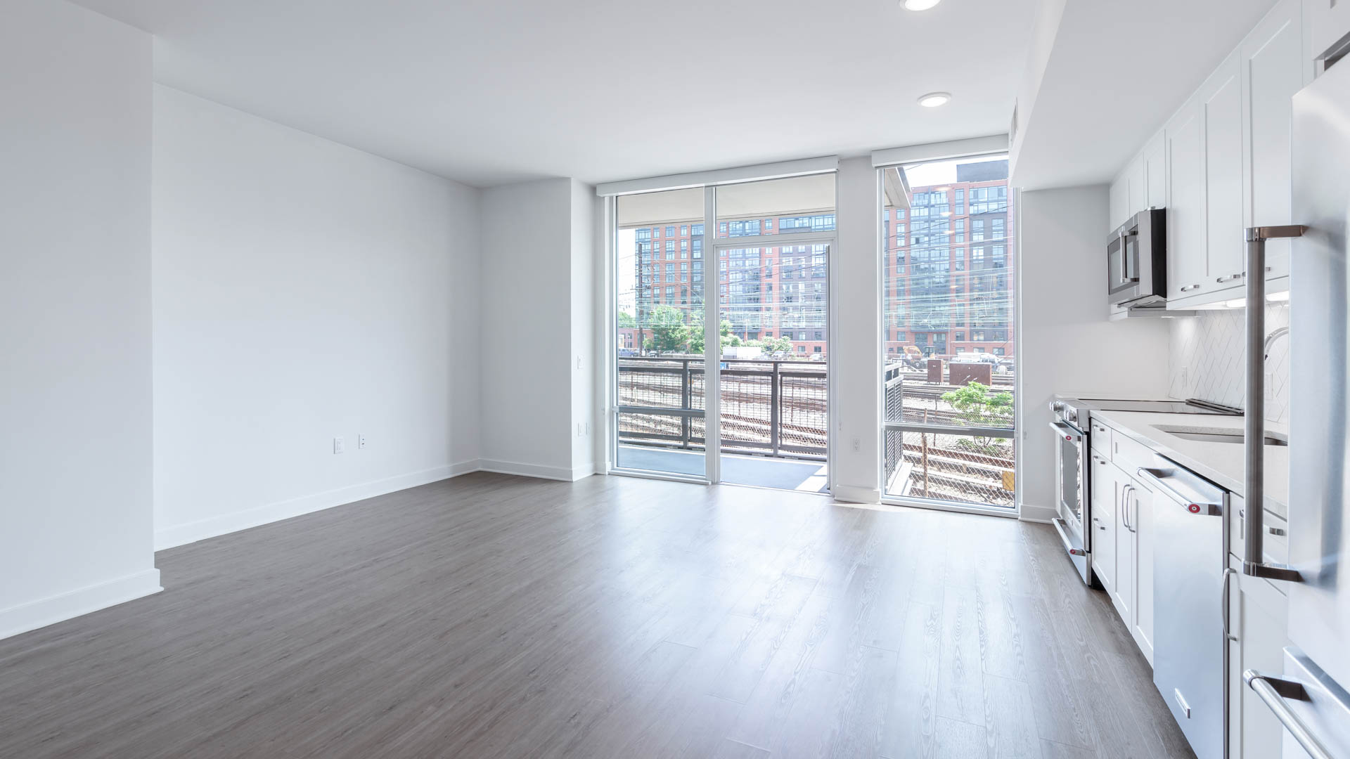 100K Apartments 5 of 8