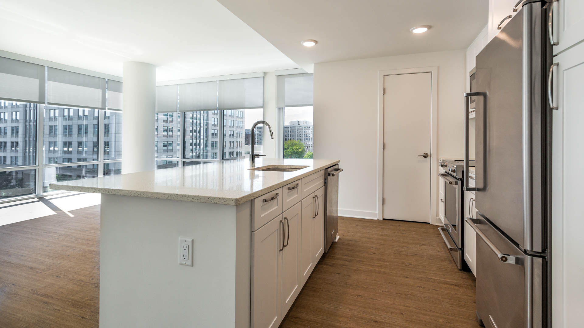 100K Apartments 3 of 5