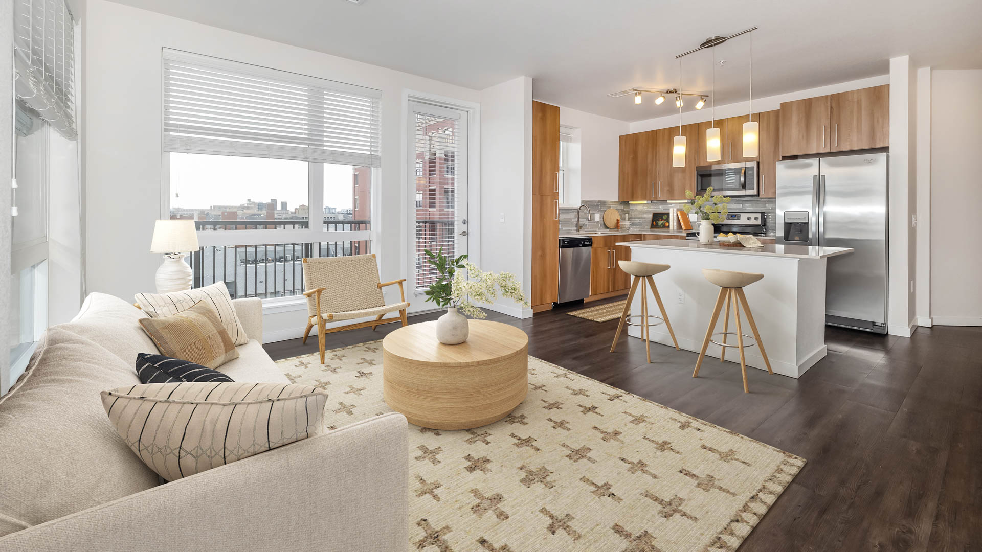Radius Uptown Apartments 8 of 10