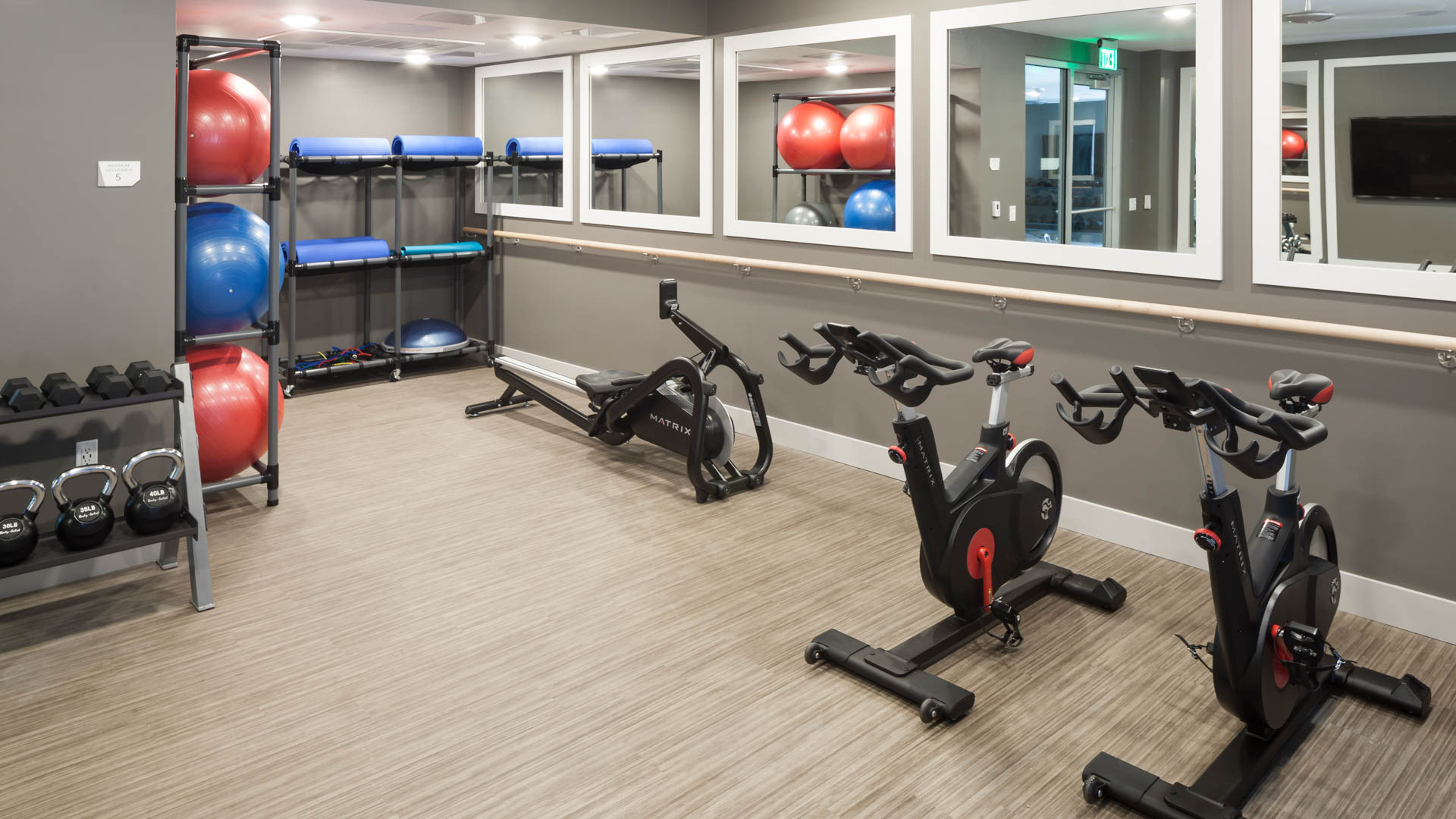 Gym at Radius Uptown Apartments (5 of 5)
