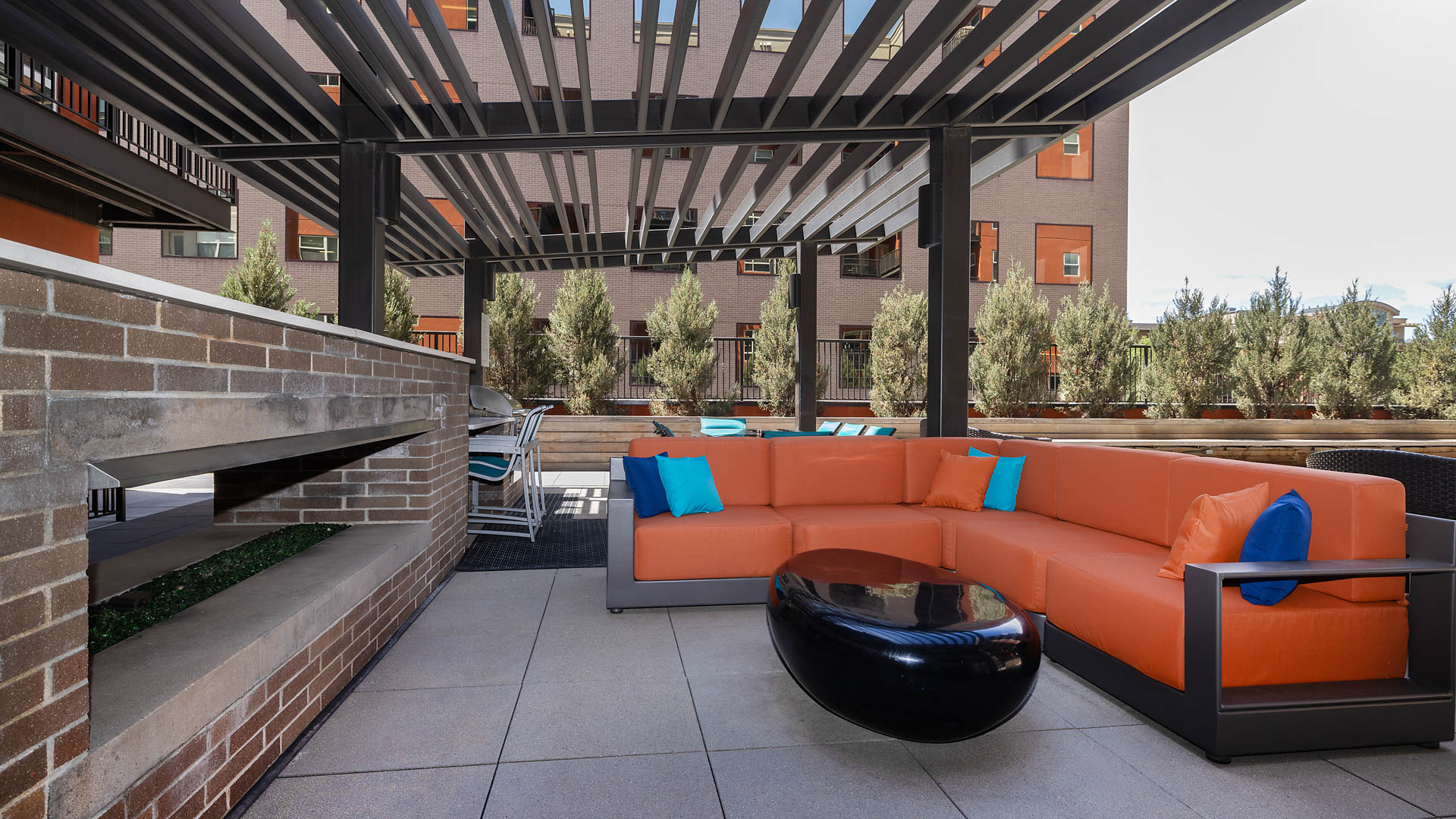 Courtyard at Radius Uptown Apartments (2 of 3)