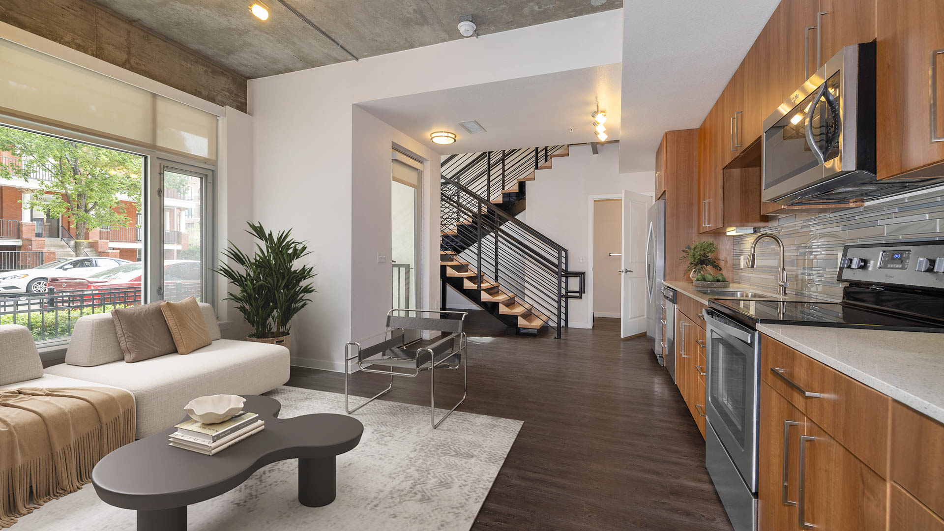 Radius Uptown Apartments 11 of 12