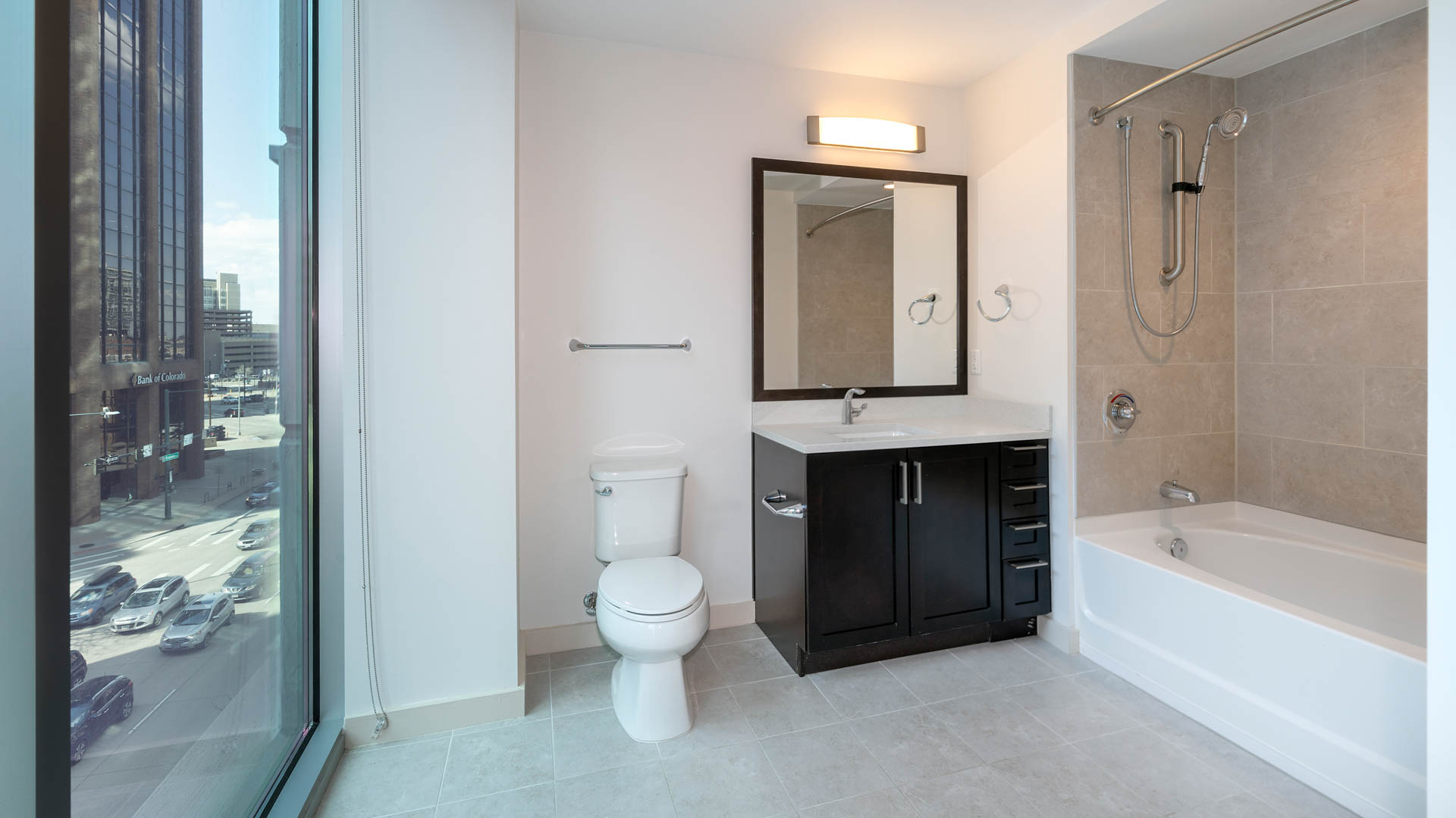 Skyhouse Denver Apartments 4 of 12