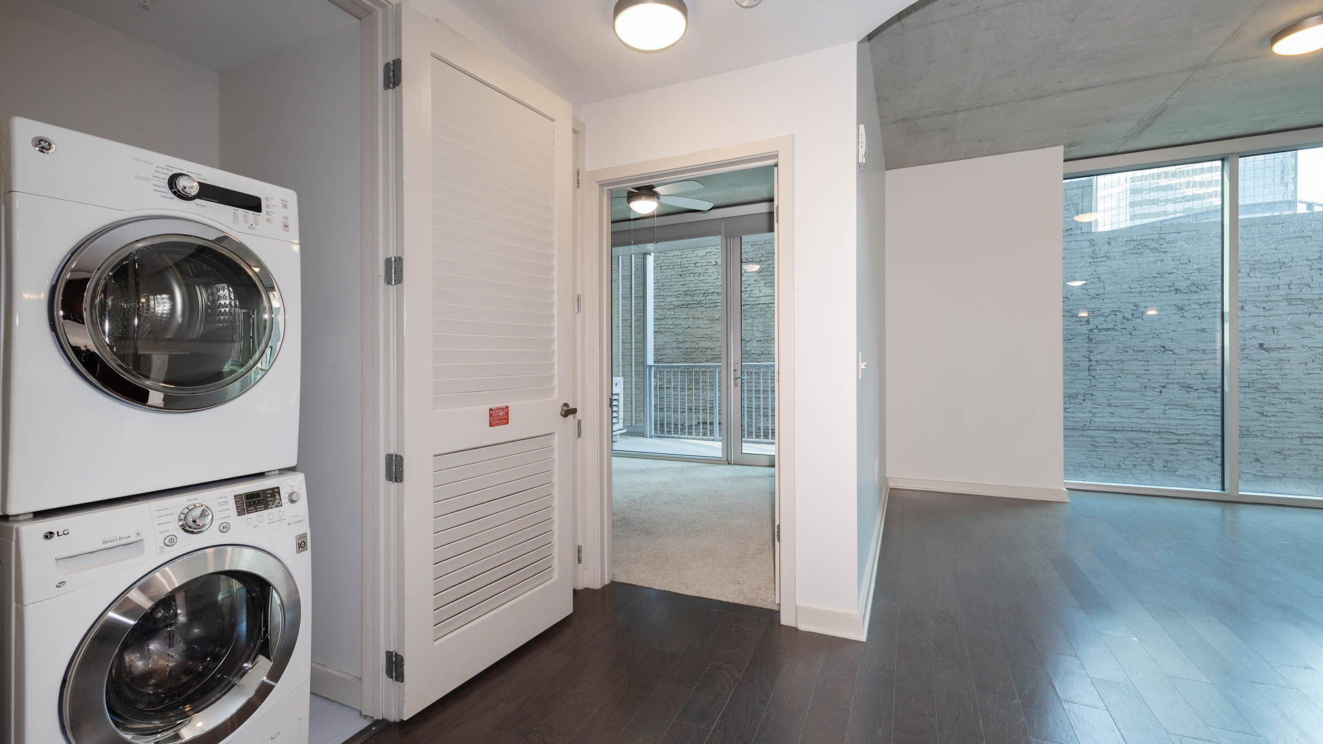 Skyhouse Denver Apartments 6 of 12