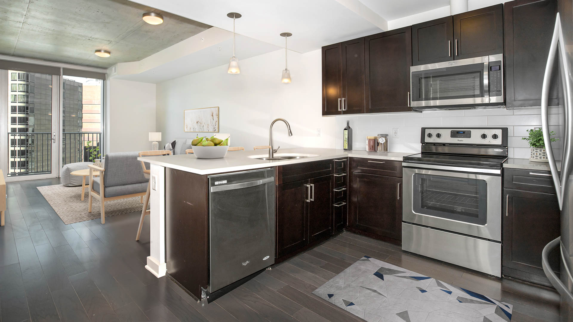 Skyhouse Denver Apartments 4 of 8